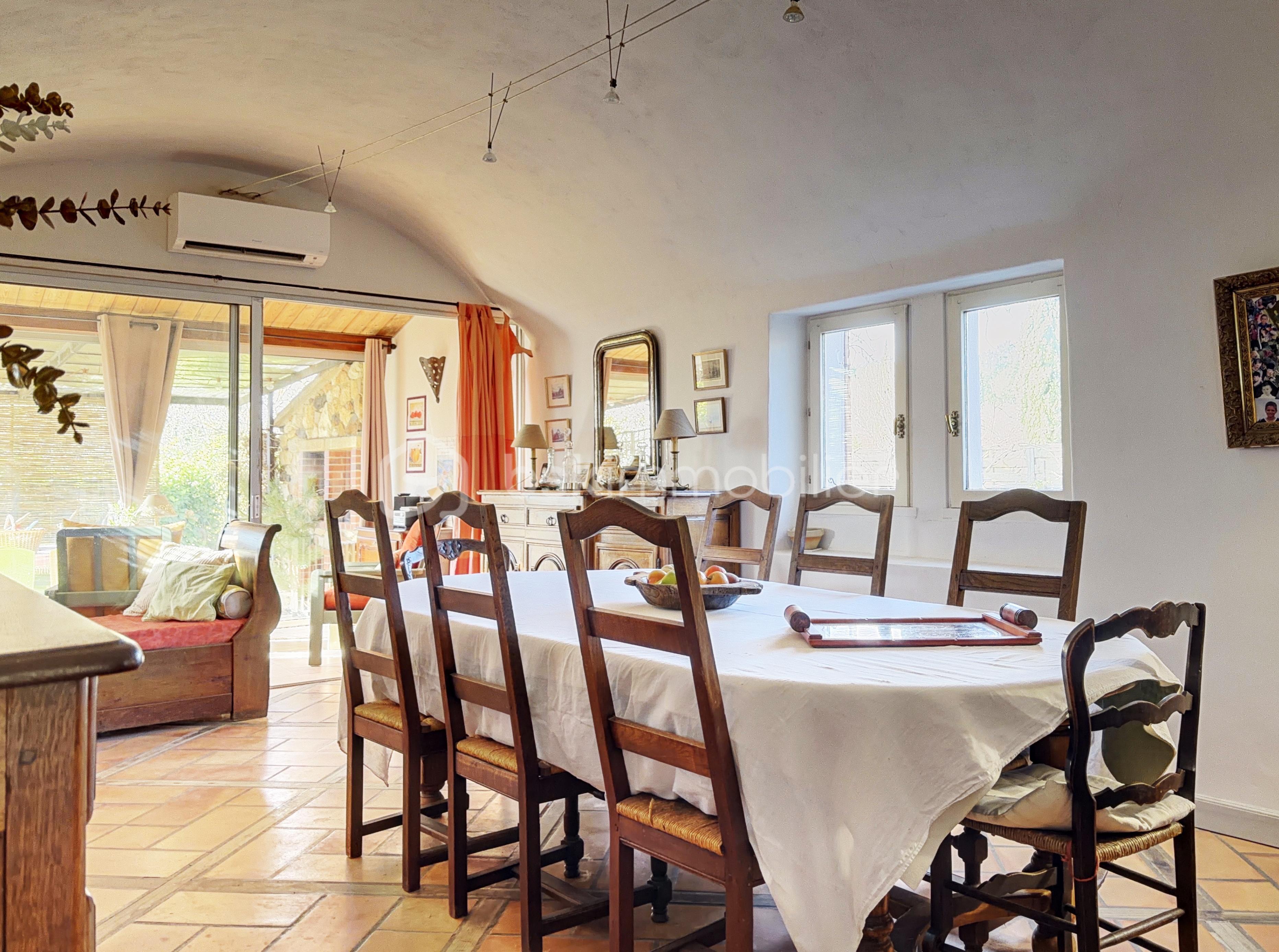 SALLE A MANGER-5.jpg