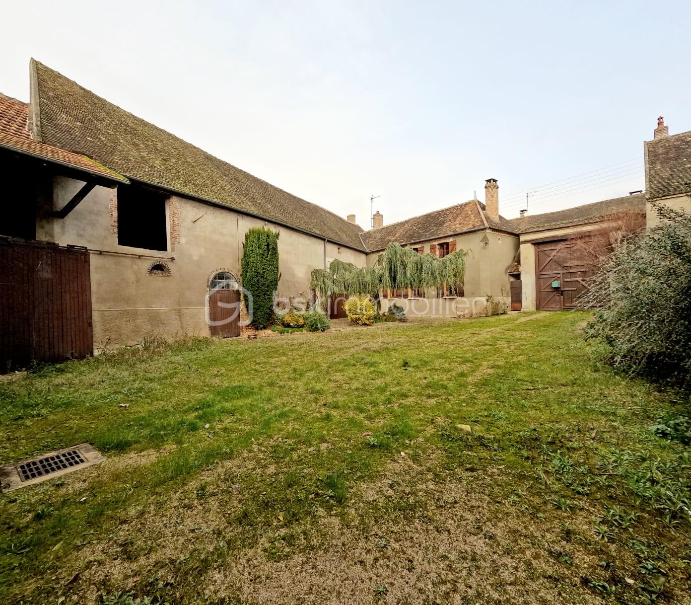Corps de ferme de 125 m² - WhatsApp Image 2024-12-01 at 19.21.44.jpeg