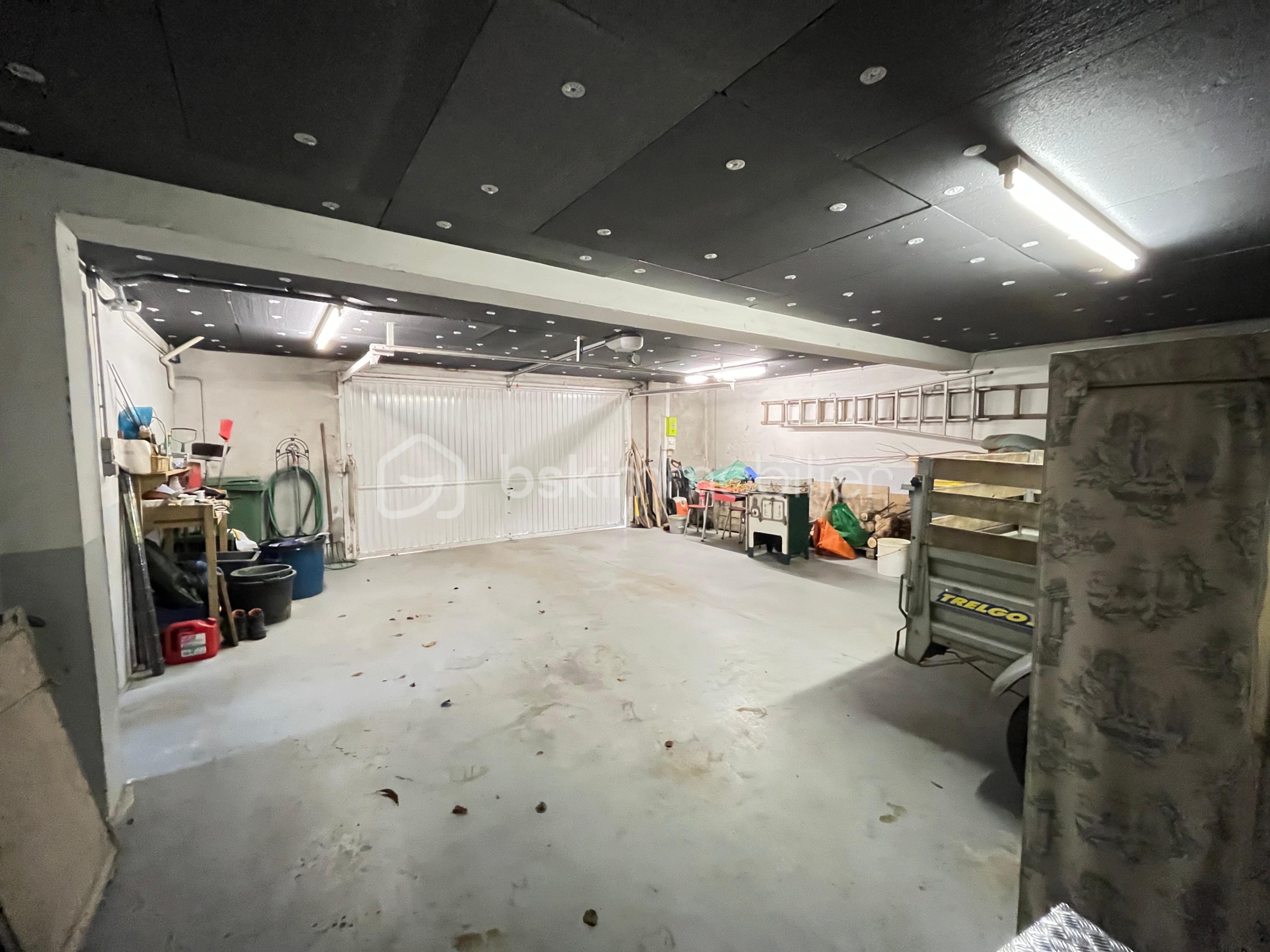 16 maison garage landerneau.png