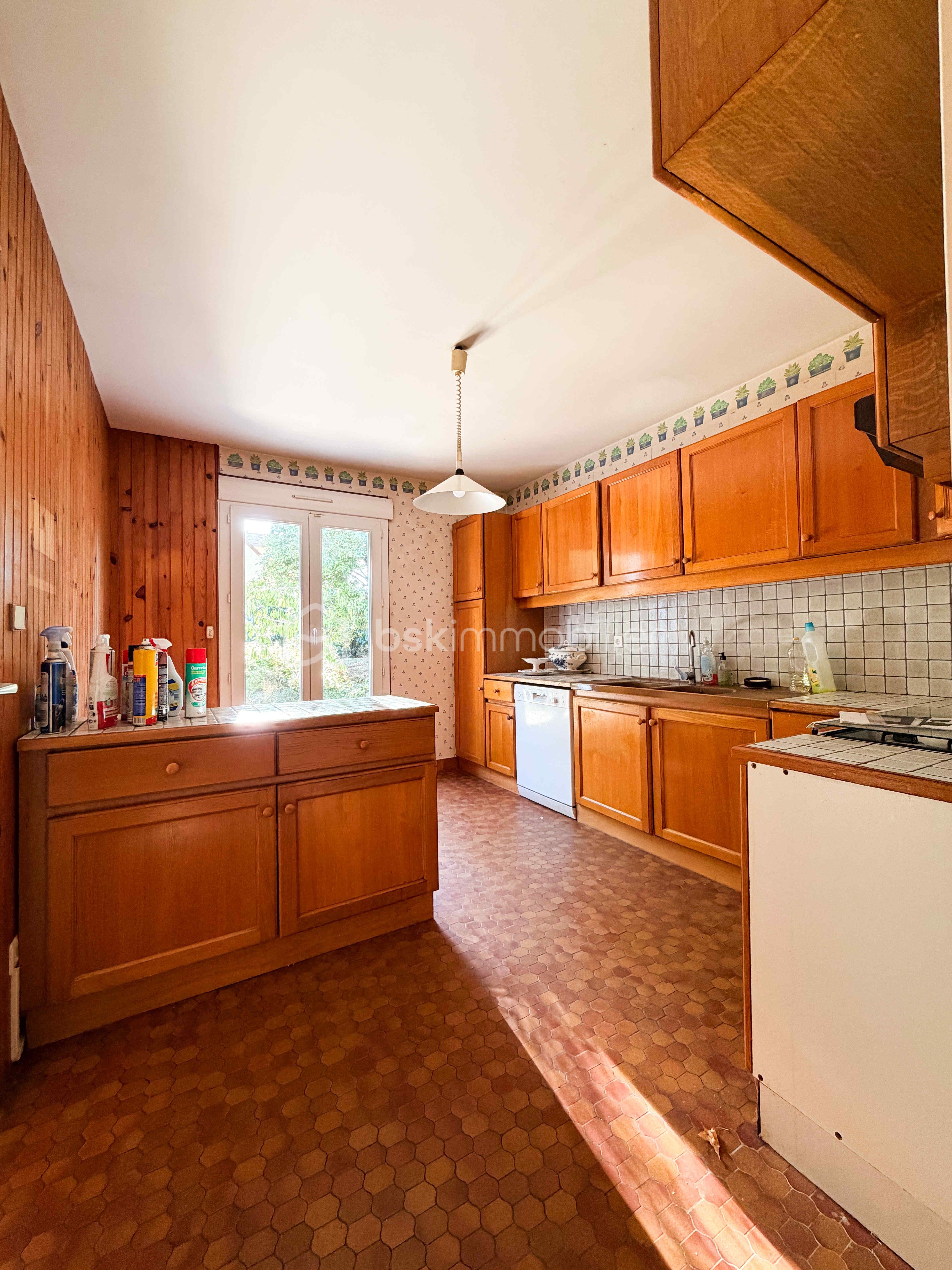cuisine-independante-amenagee-aigremont.jpg