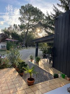 Maison traditionnelle de 138 m² - f505f74c-6bf4-4ff5-a157-d7a036e0b1a6.jfif