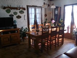 Maison traditionnelle de 138 m² - 5fe3822e-51c5-40f6-be0b-d8e5c6df01ab.jfif