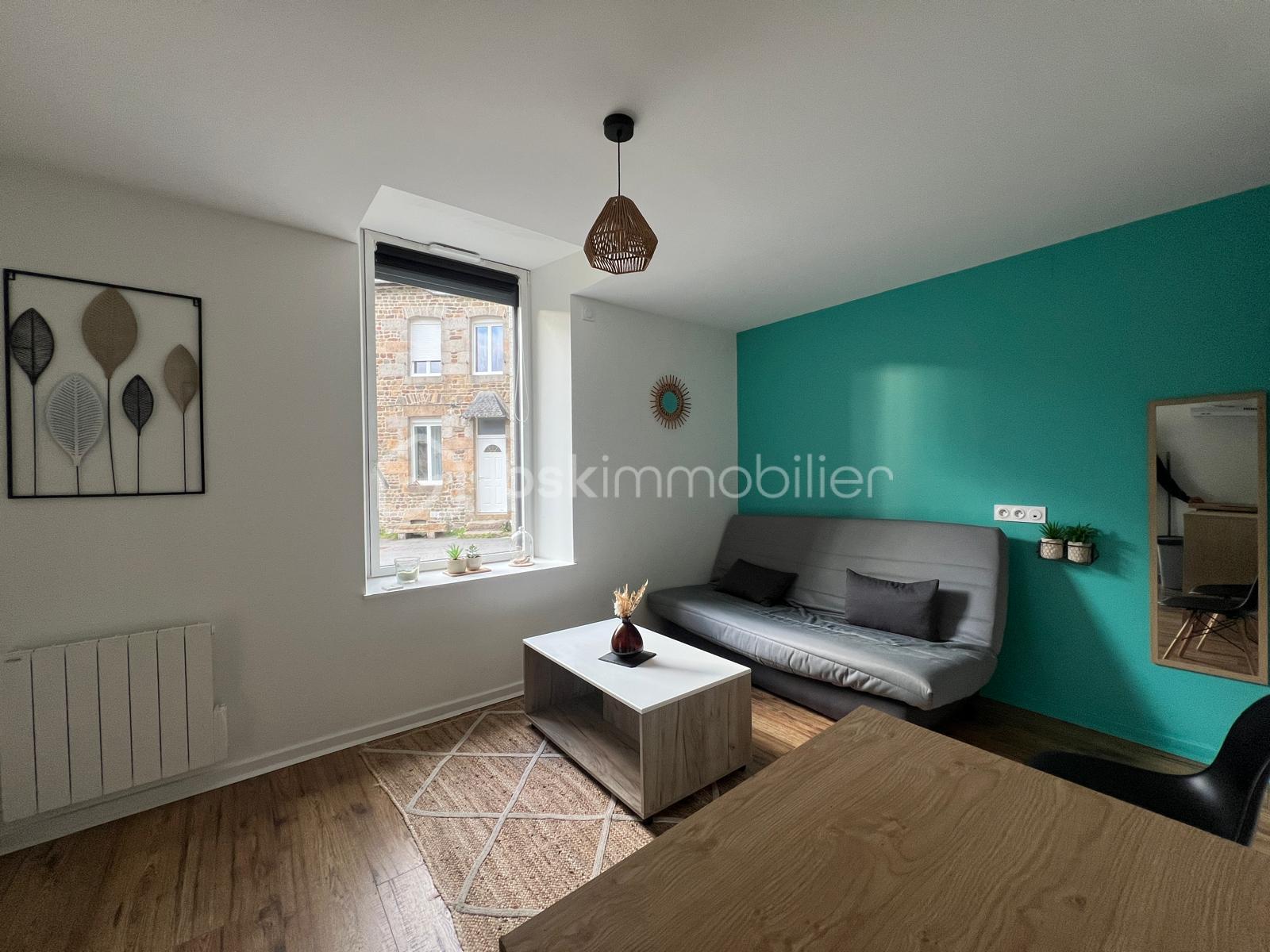 Immeuble de 98,74 m² - WhatsApp Image 2025-10-14 à 10.37.34_3aee118b.jpg