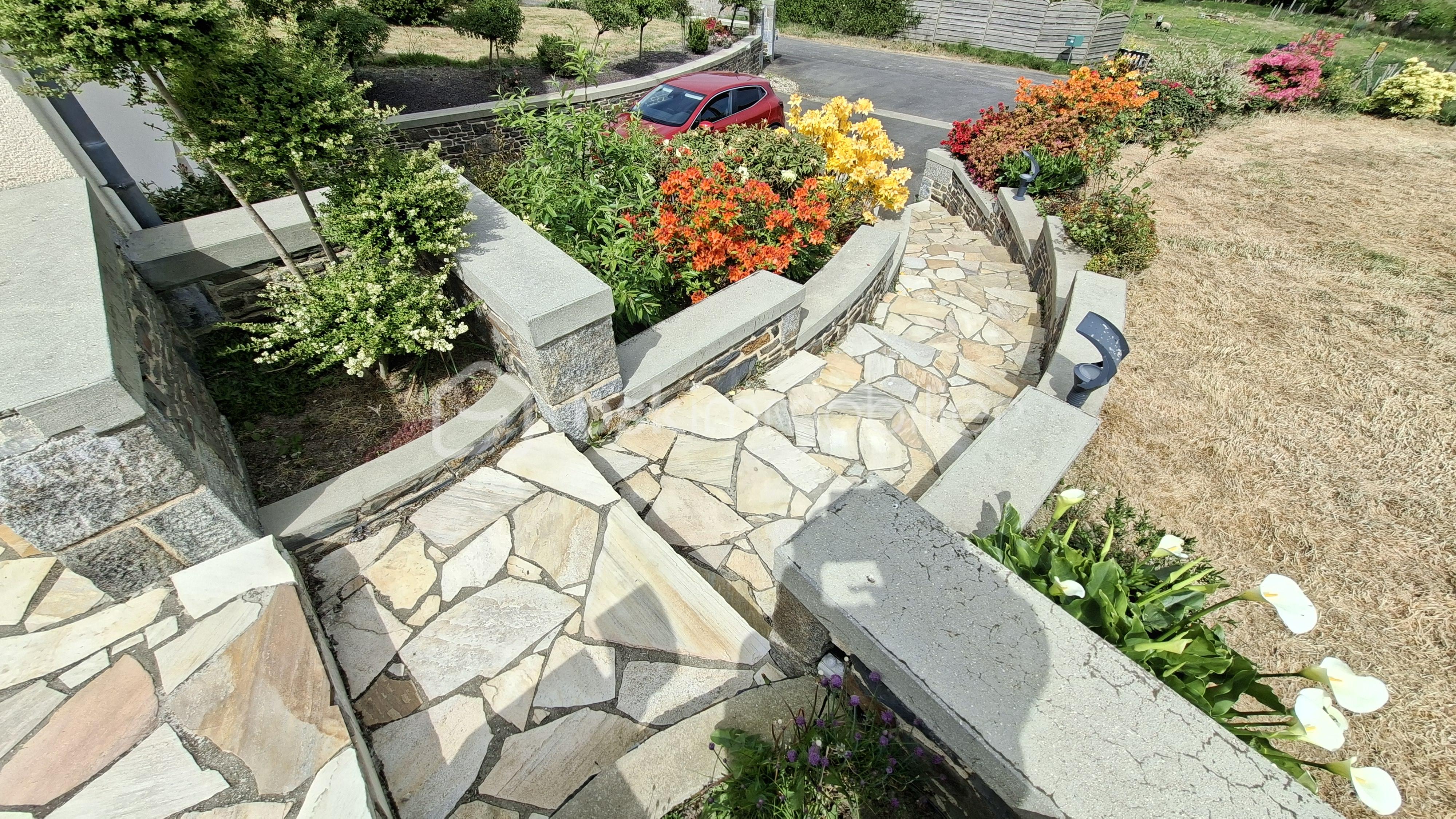 Blanchard escalier le 29 04 2026 .jpg