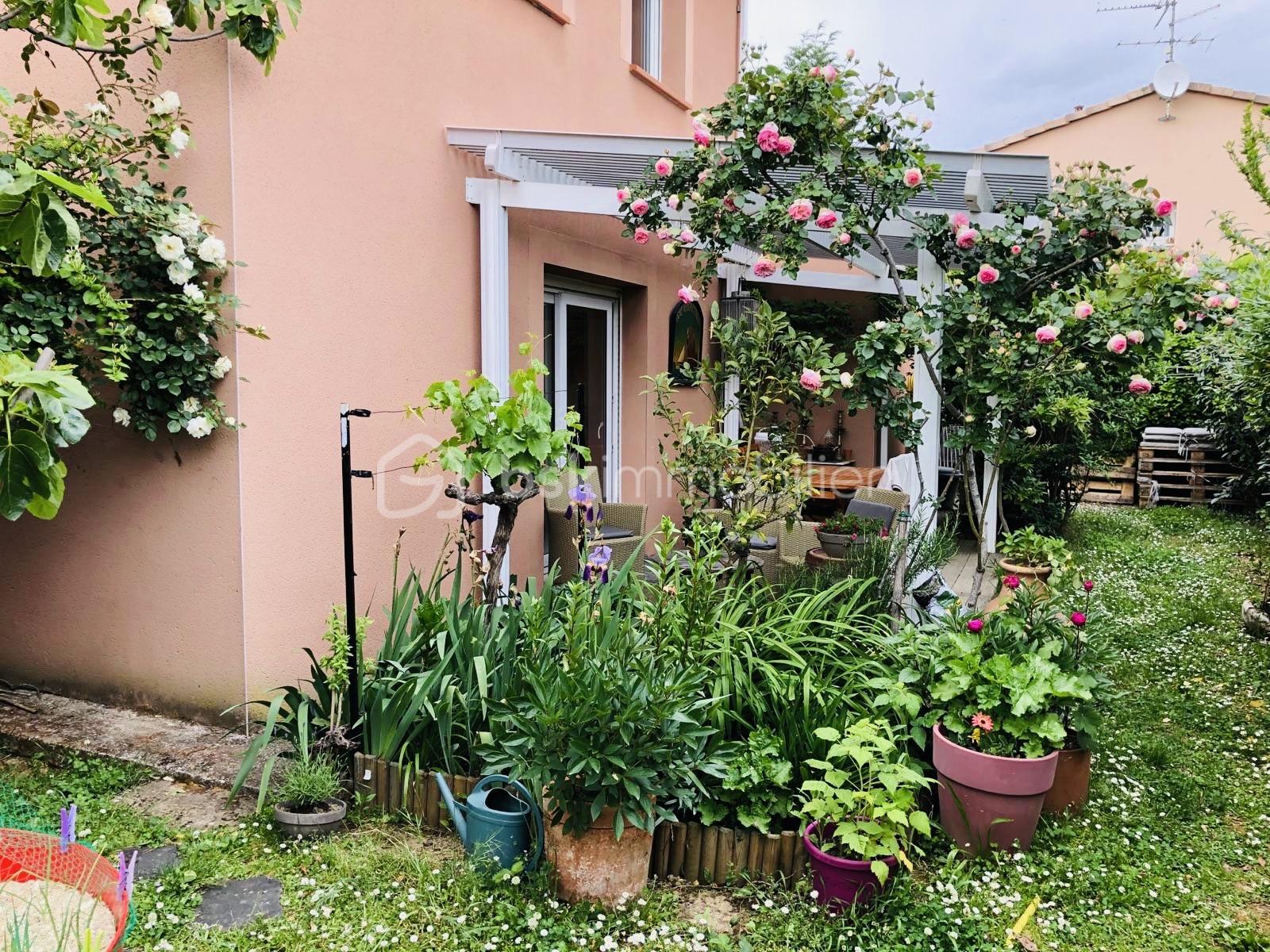 Maison jumelee de 75 m² - 7369adc4-301b-46ac-9ff3-1e1c53da7b49.jpeg