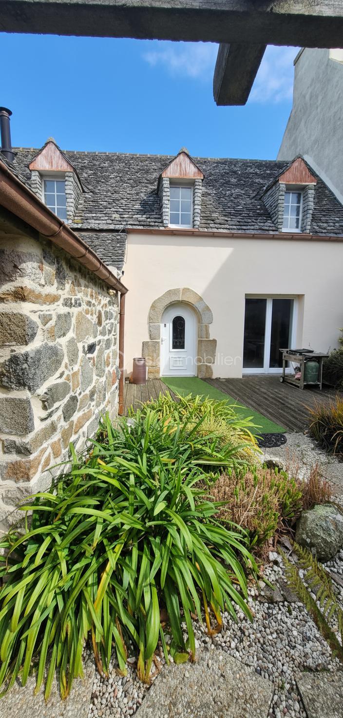 Propriete de 140 m² - generated_2025-11-07T11_50_37.897.jpg