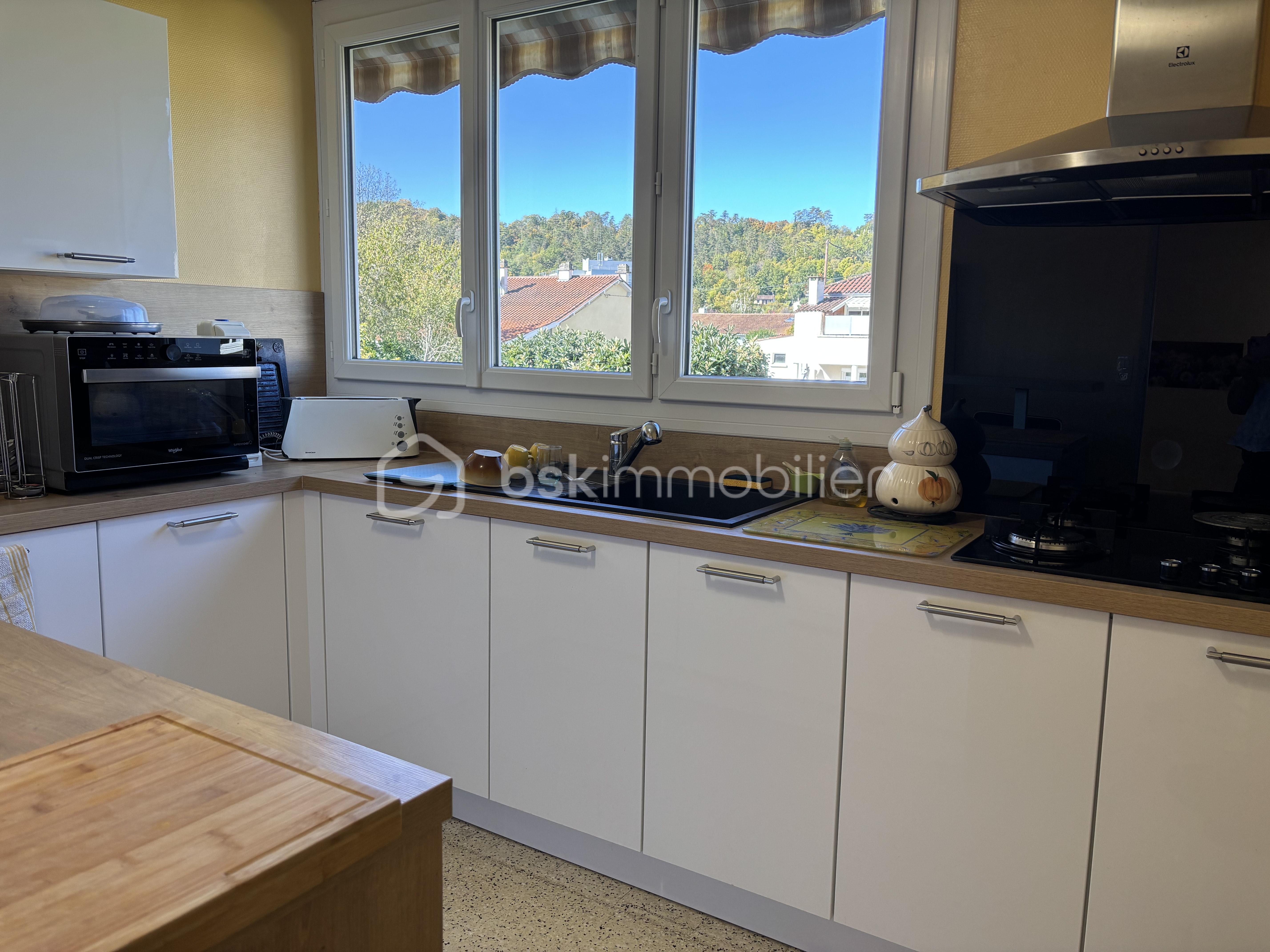 Maison traditionnelle de 135 m² - Cuisine 1.jpeg