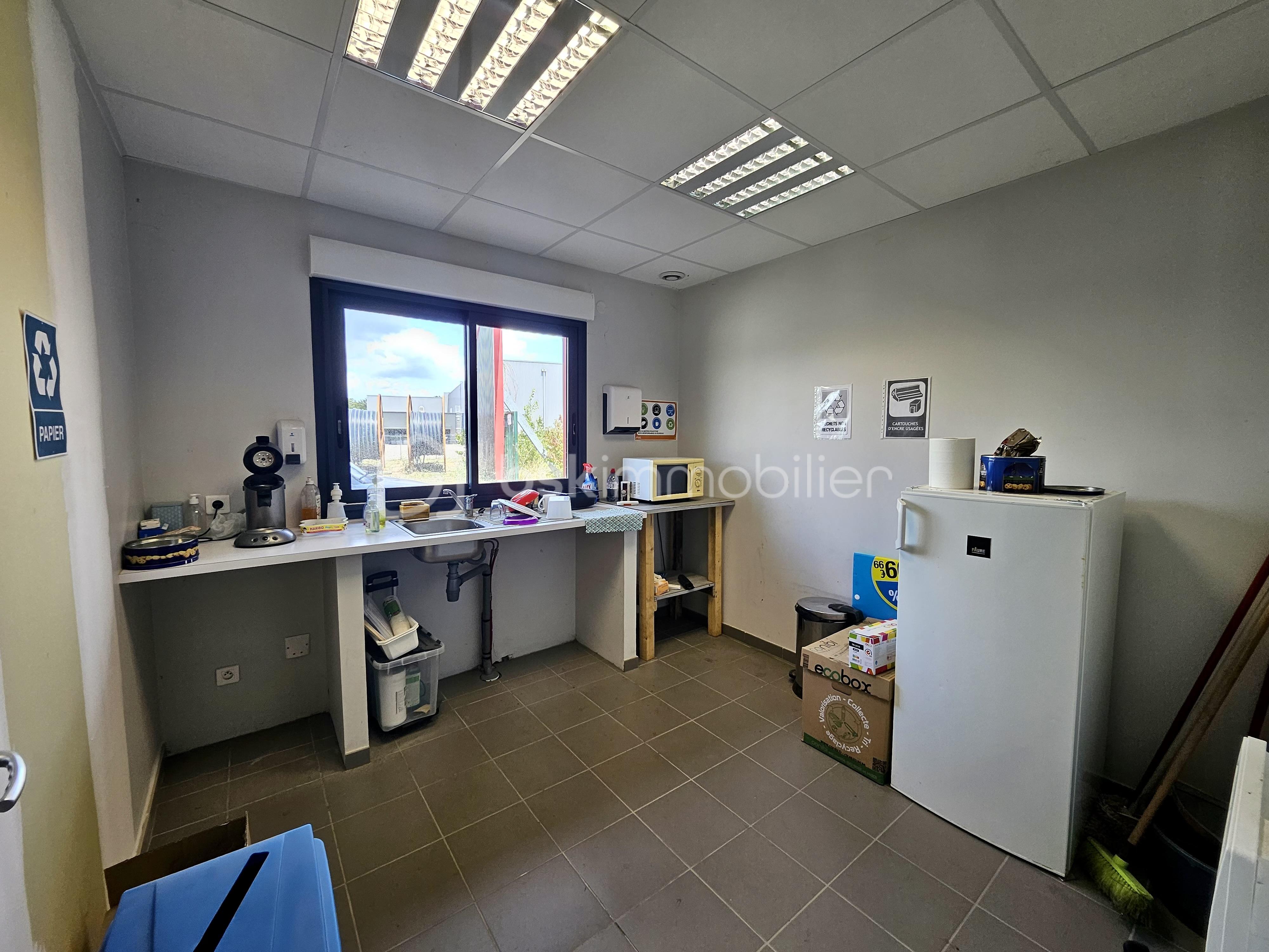 Local commercial de 354 m² - image00010.jpeg