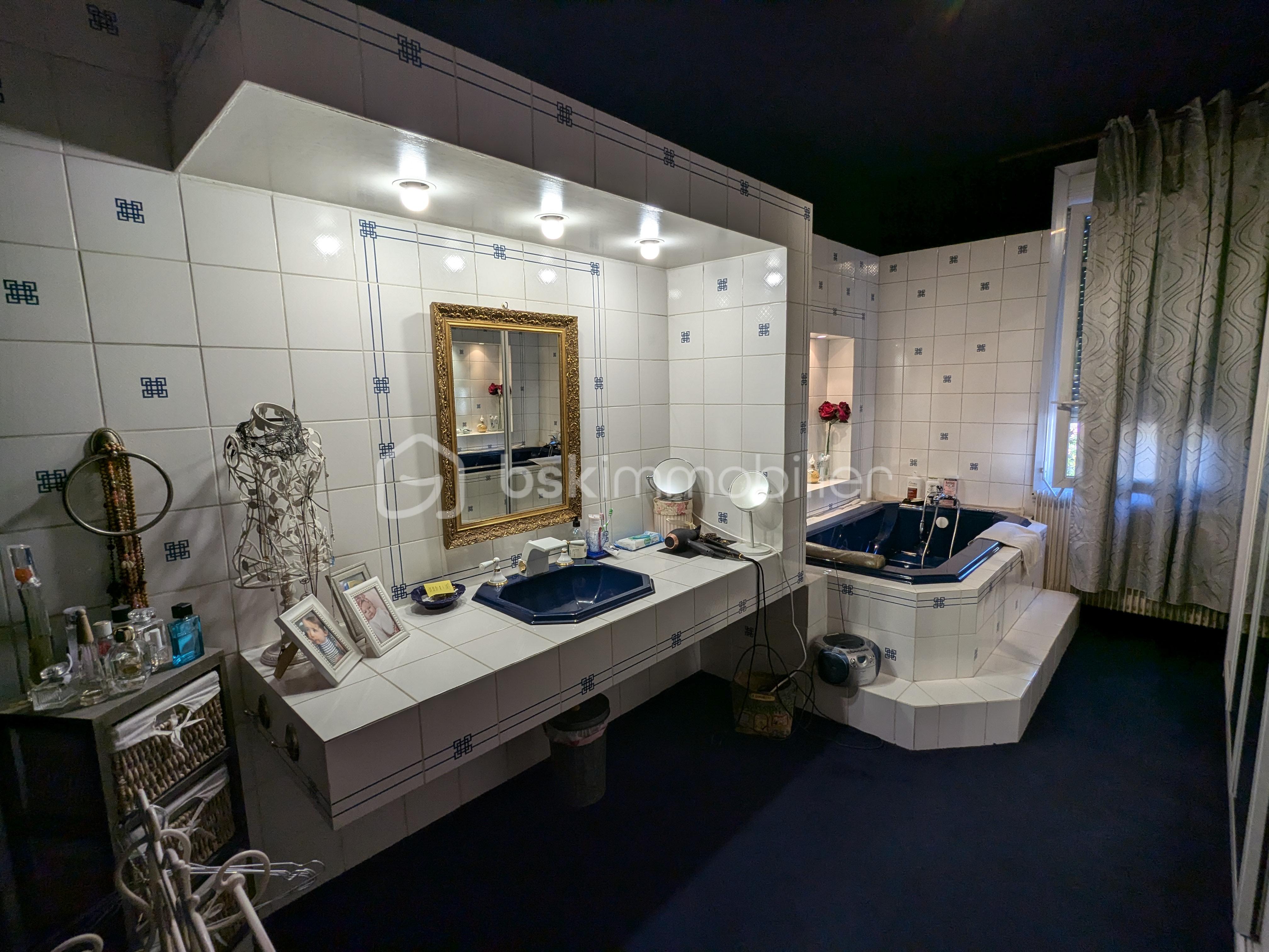 Maison de ville de 180 m² - 1000009076.jpeg