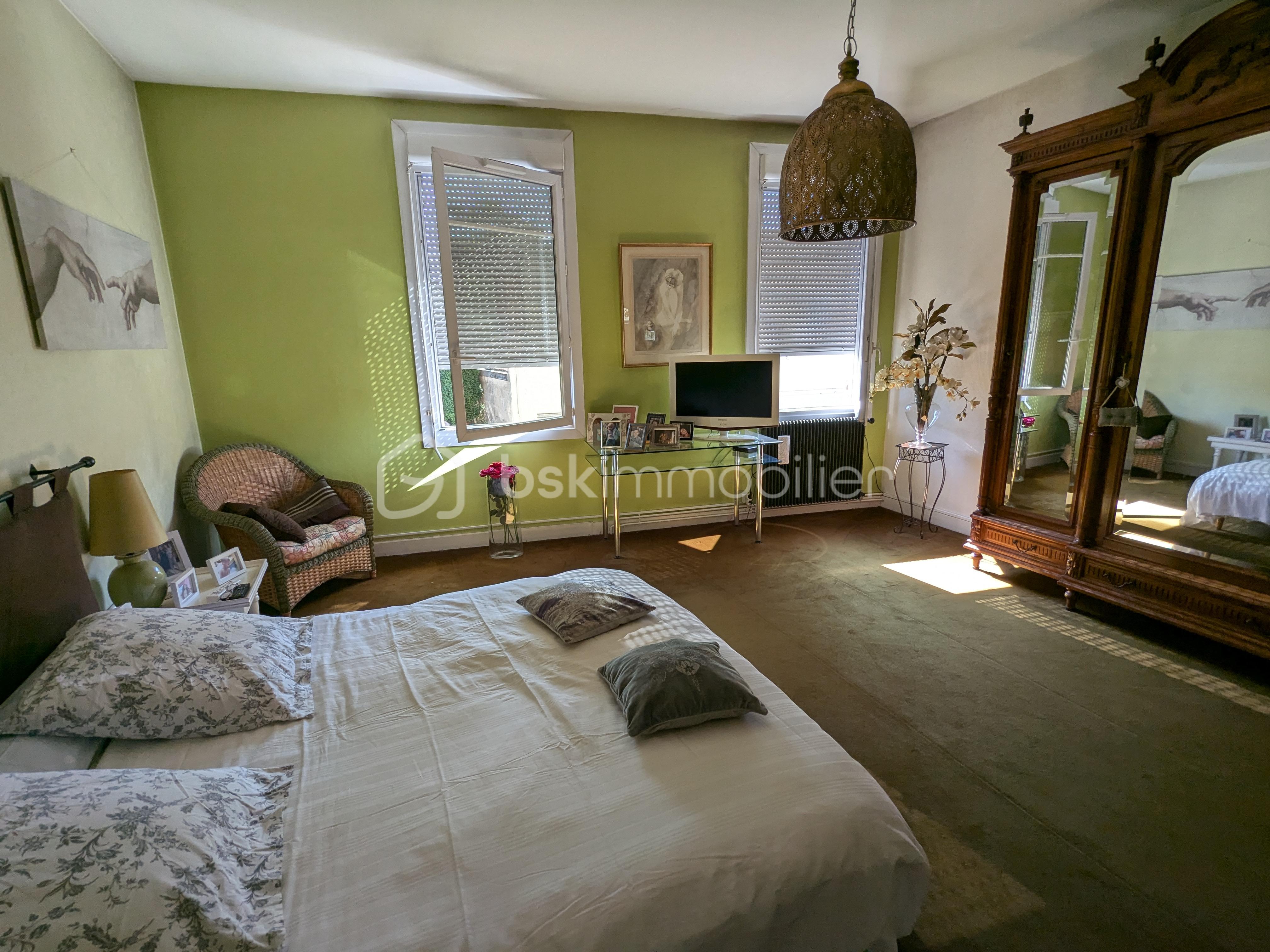 Maison de ville de 180 m² - 1000009068.jpeg