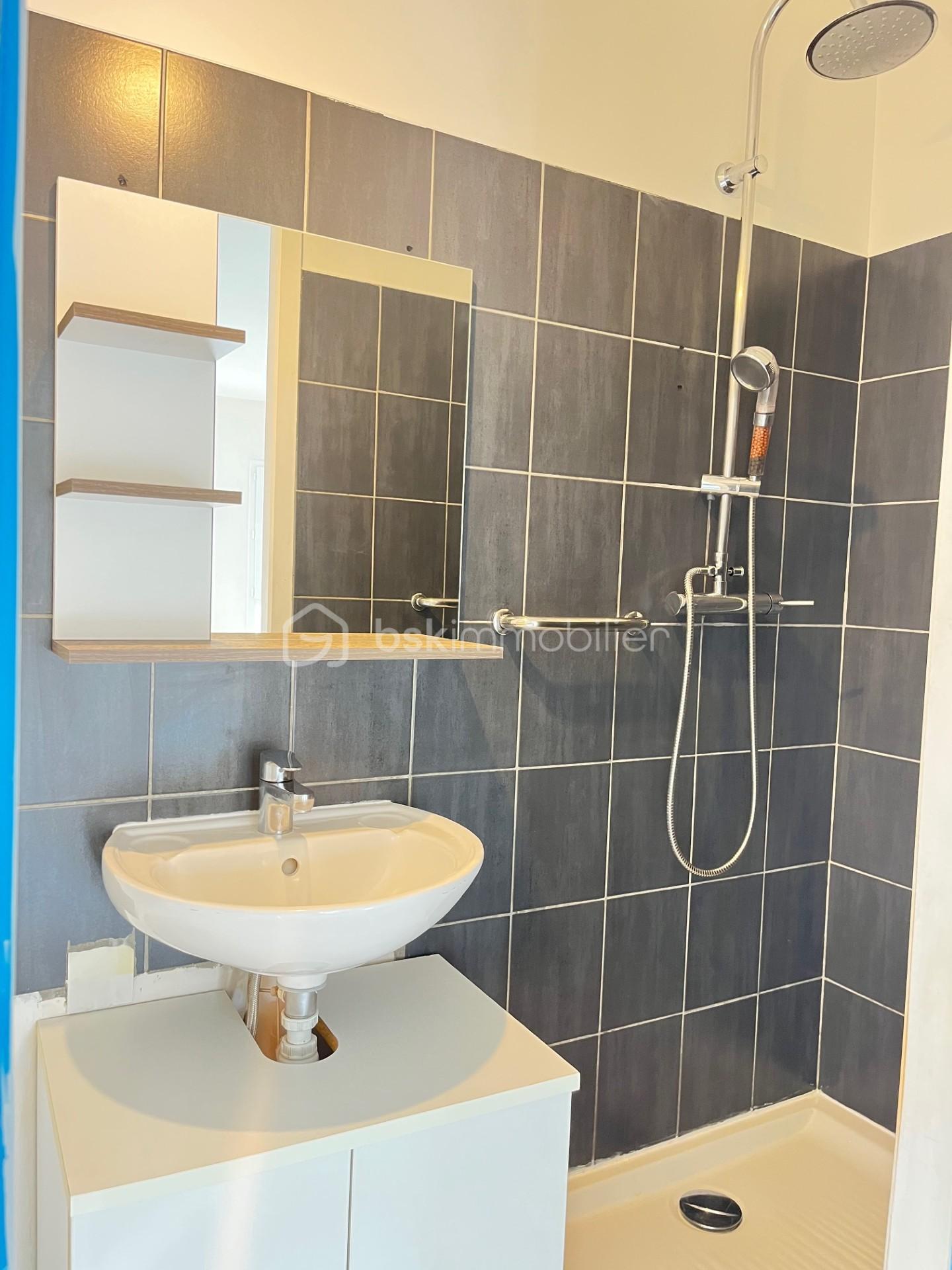 Appartement de 24,52 m² - thumbnail_IMG_0042.jpg