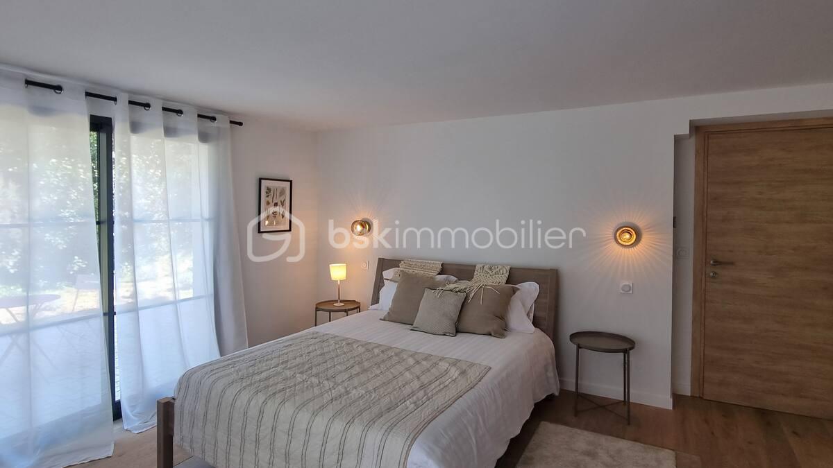 Maison de 300 m² - 3401dd4c-2dd2-4f45-8ea7-869a54fb48b1.jpeg