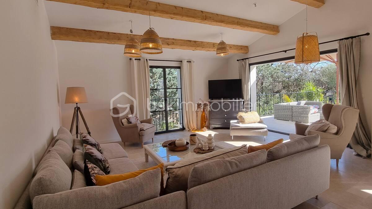 Maison de 300 m² - bdfb0111-56bc-4c55-a87a-fe965bdbf5fb.jpeg