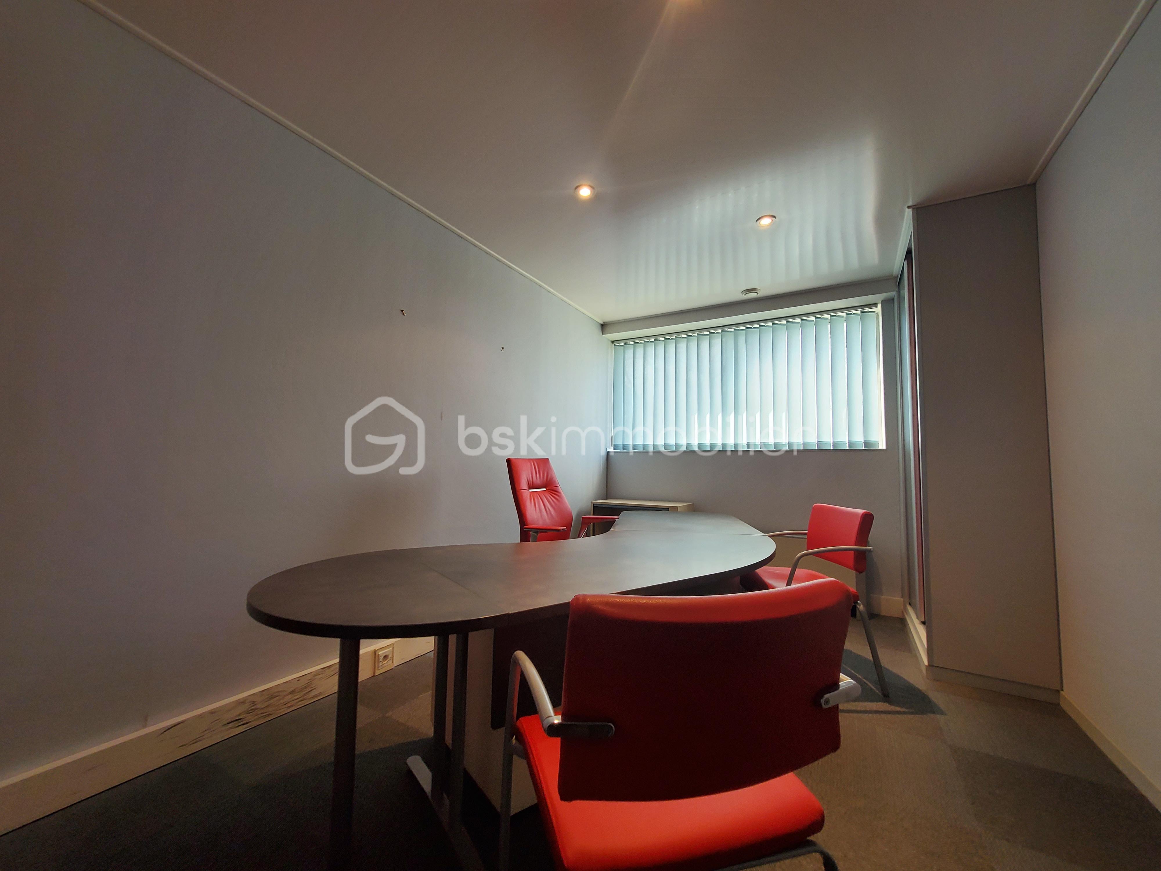 Bureau de 140 m² - BUREAU 5.jpg