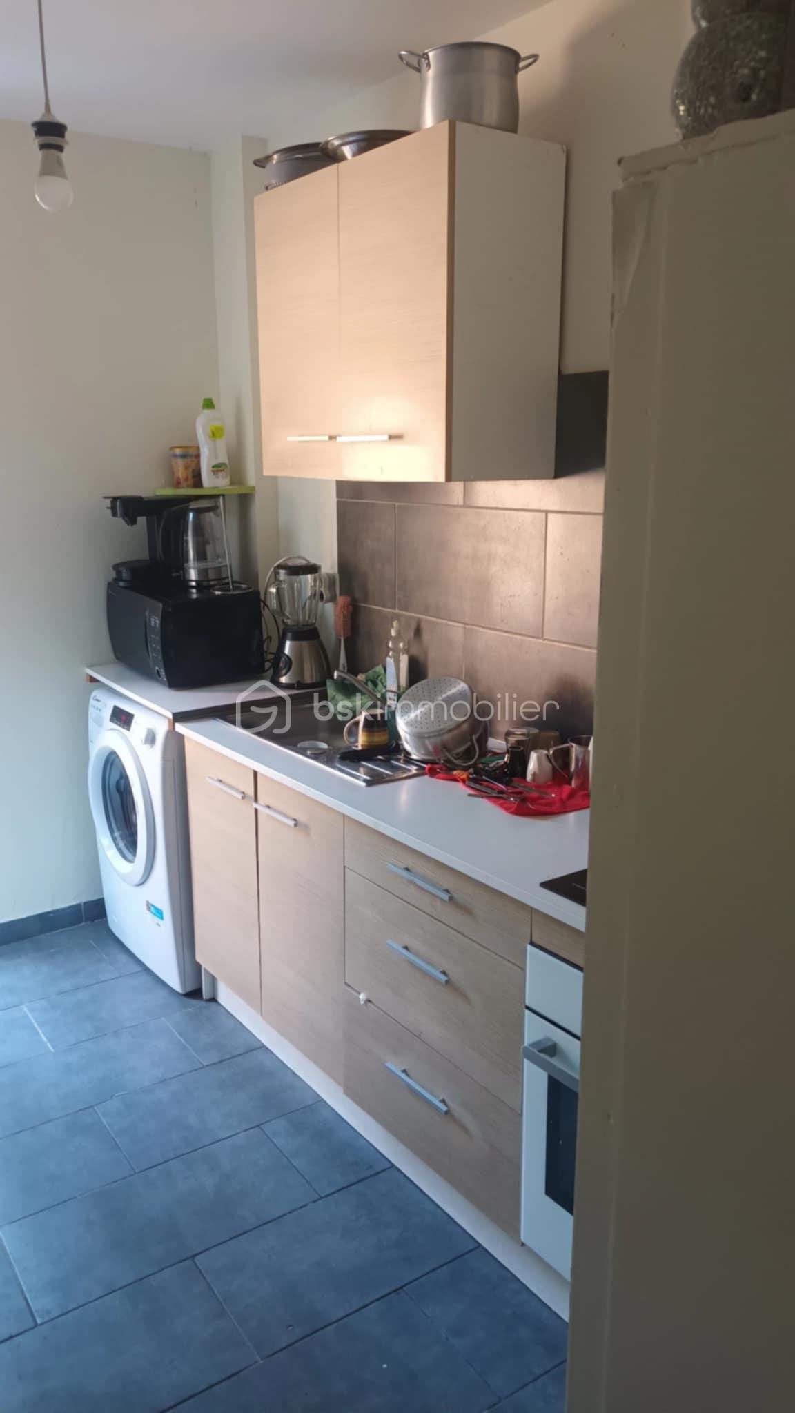 Immeuble mixte de 200 m² - IM 6.jpg