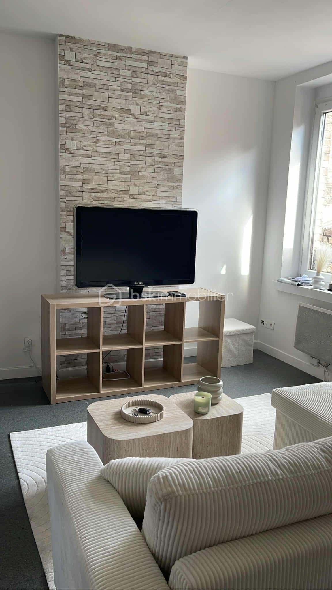 Immeuble mixte de 200 m² - CVeETQLmB1f2mY4Ixsfb1OMrFCpSofSmrzGc6a4t.jpg