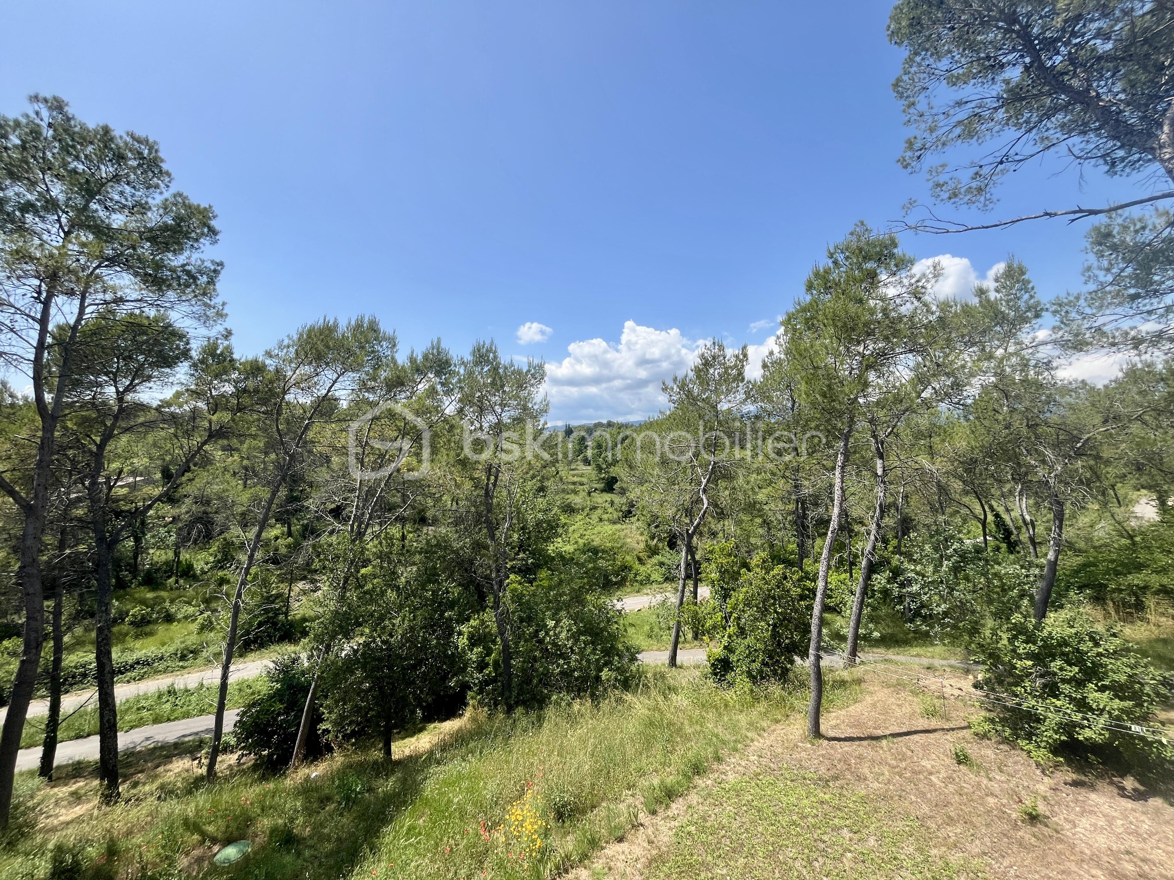 Maison d architecte de 282 m² - Vue.JPG