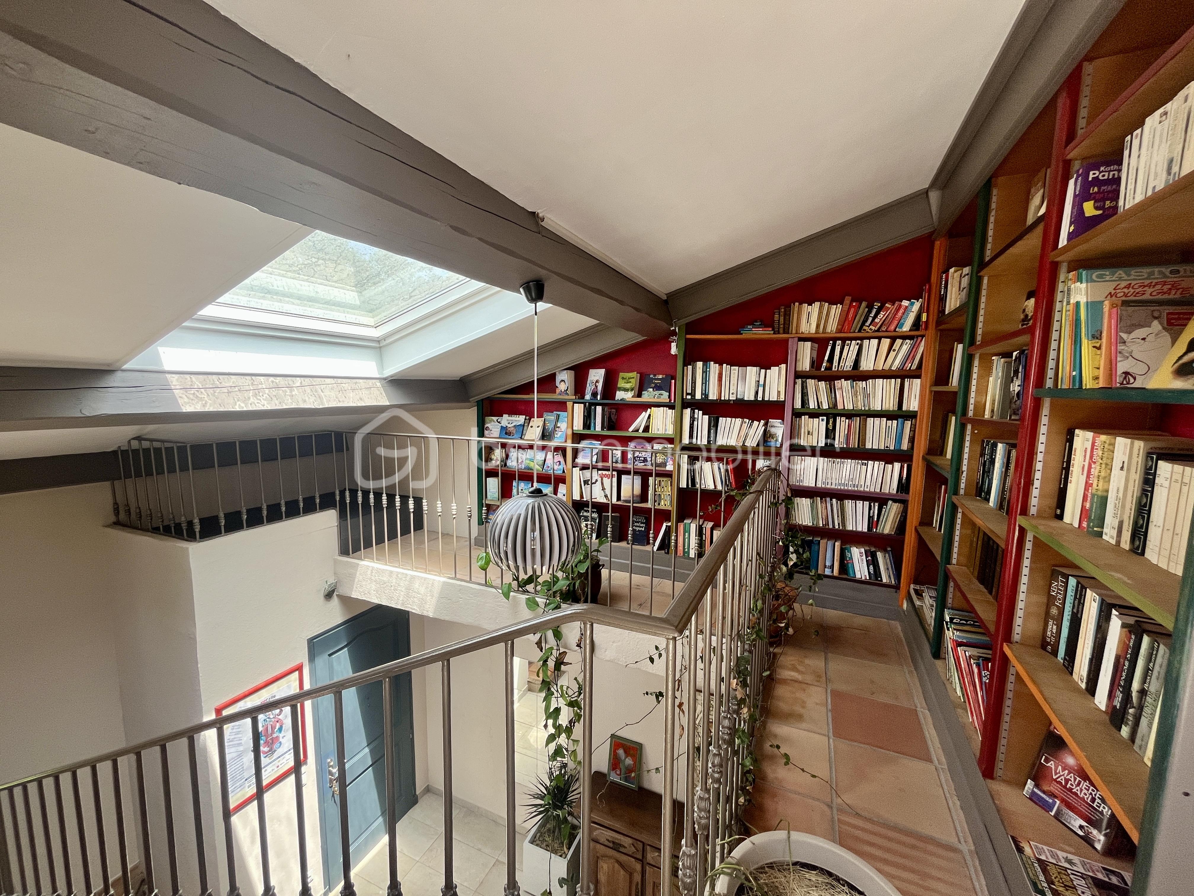 Maison d architecte de 282 m² - Bibliothèque .JPG