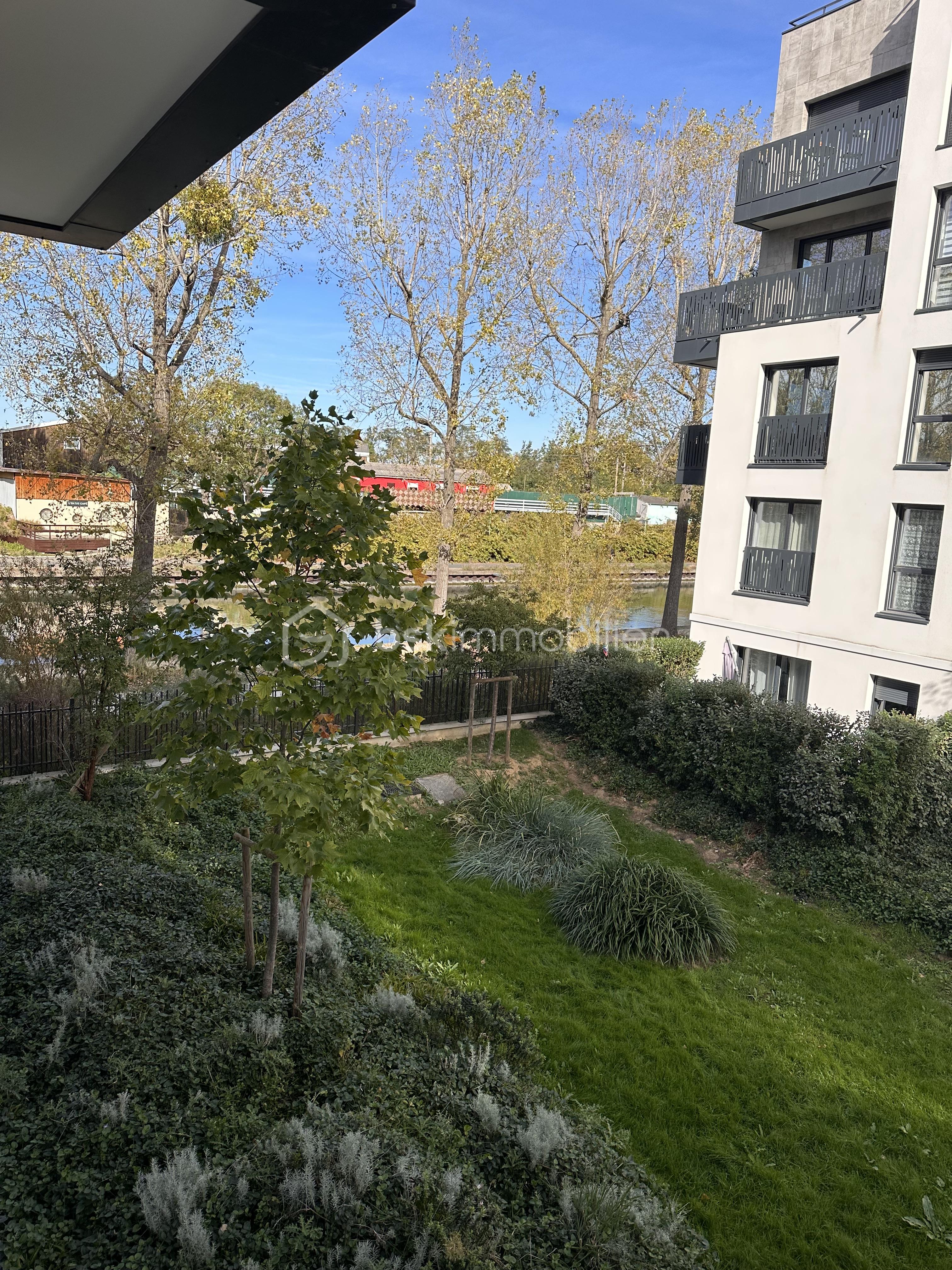 Appartement de 61 m² - A9F355C0-84FB-401F-8137-4E0234A3F4AB.jpeg