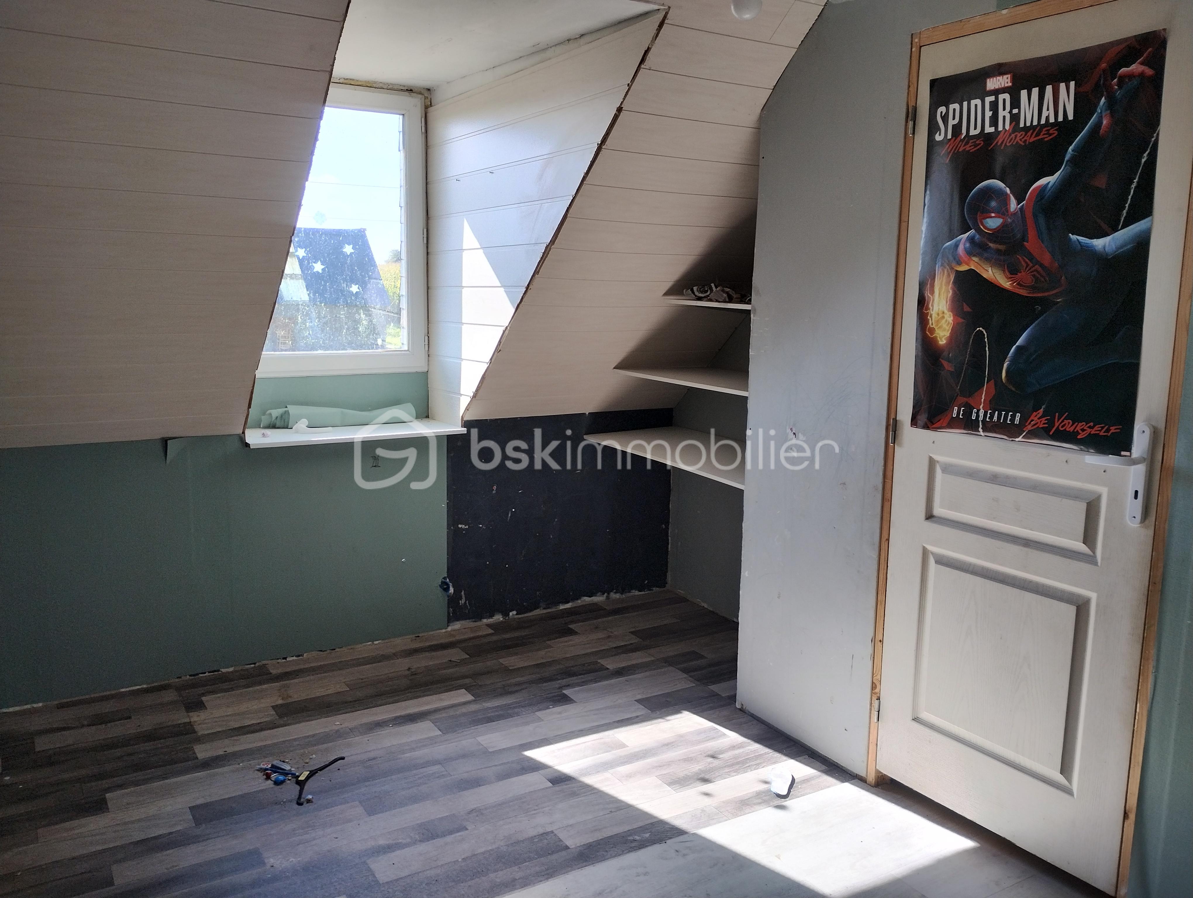 Maison de 2 295 m² - isabelle-bouvier-mandataire-immobilier-maison-pierre-chambre.jpg