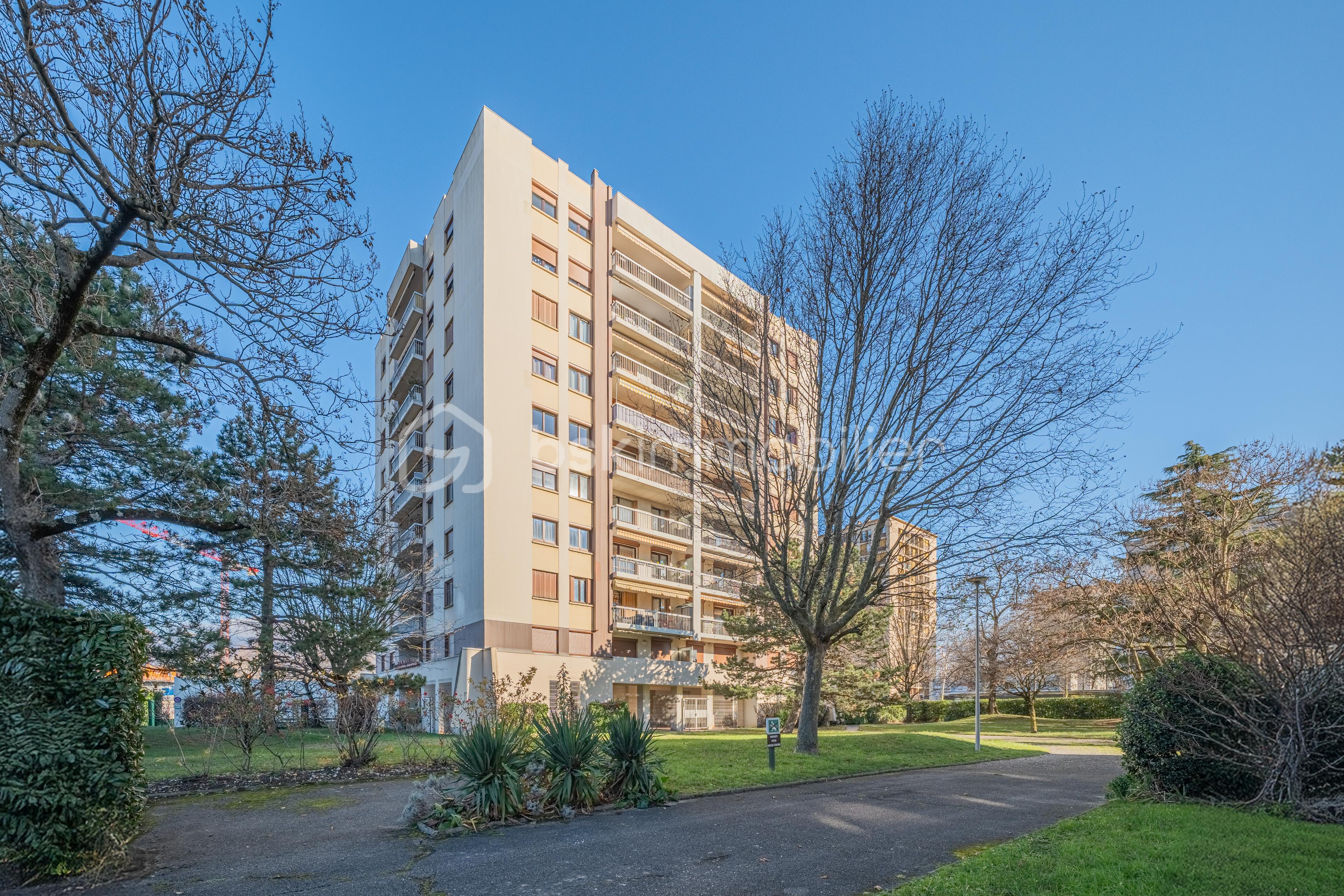 Appartement de 90 m² - A7401251-HDR-Modifier.jpg