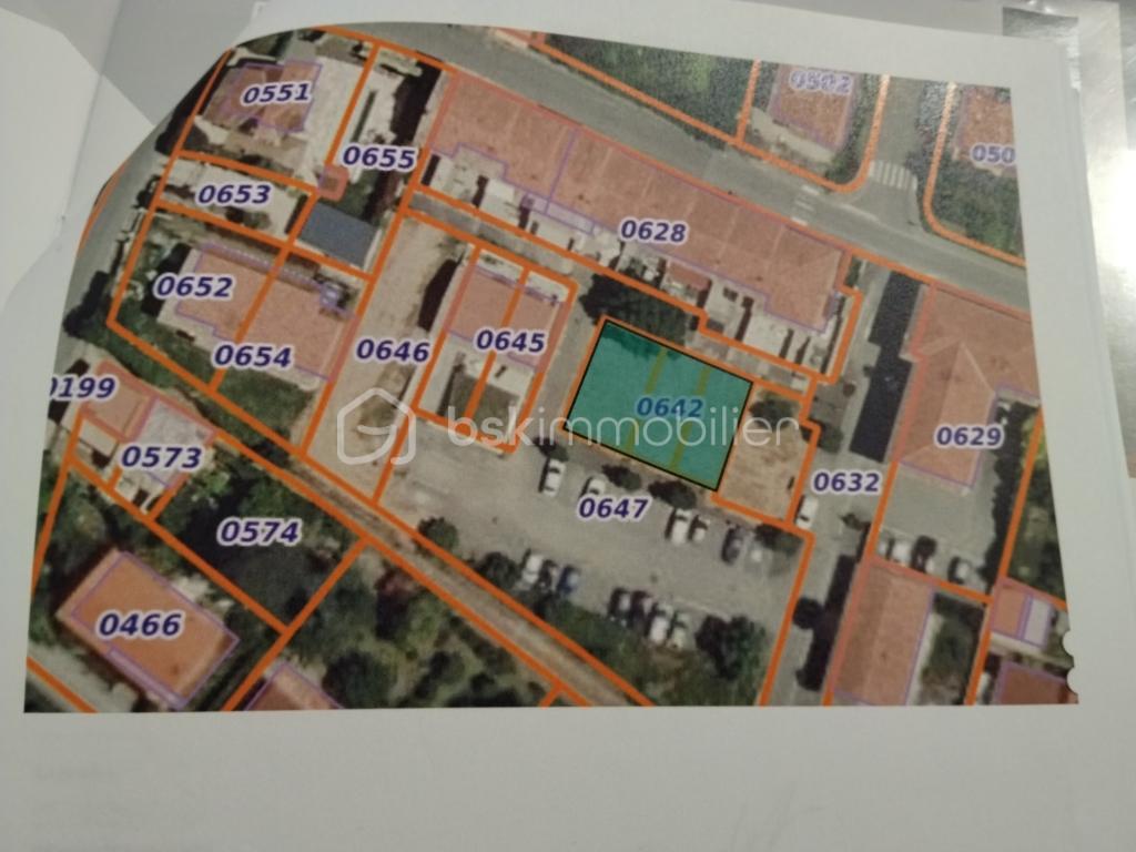 Terrain de 300 m² - PHOTO TERRAIN 7.jpg