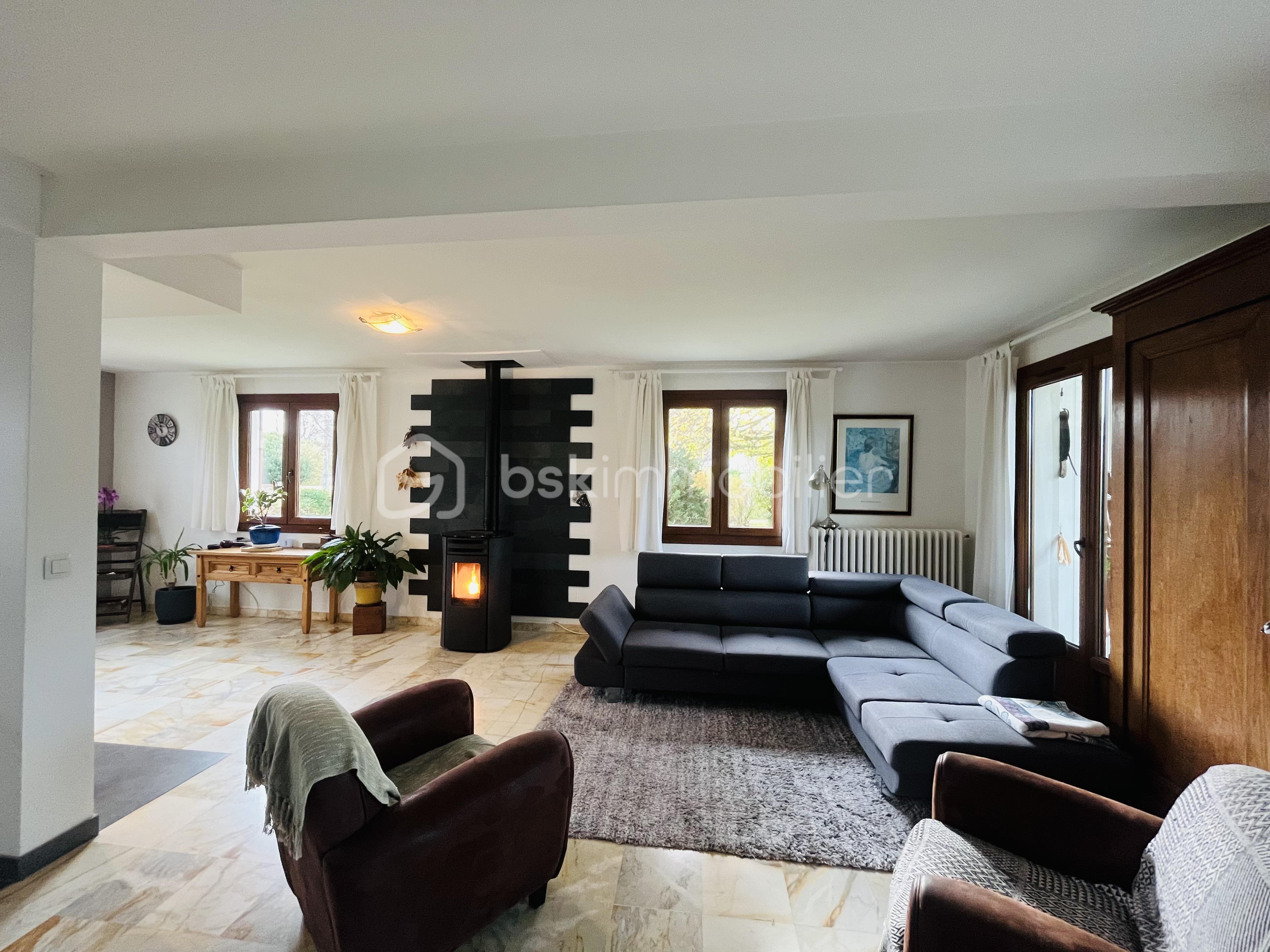 Maison de 222 m² - tempImage97DYyB.png