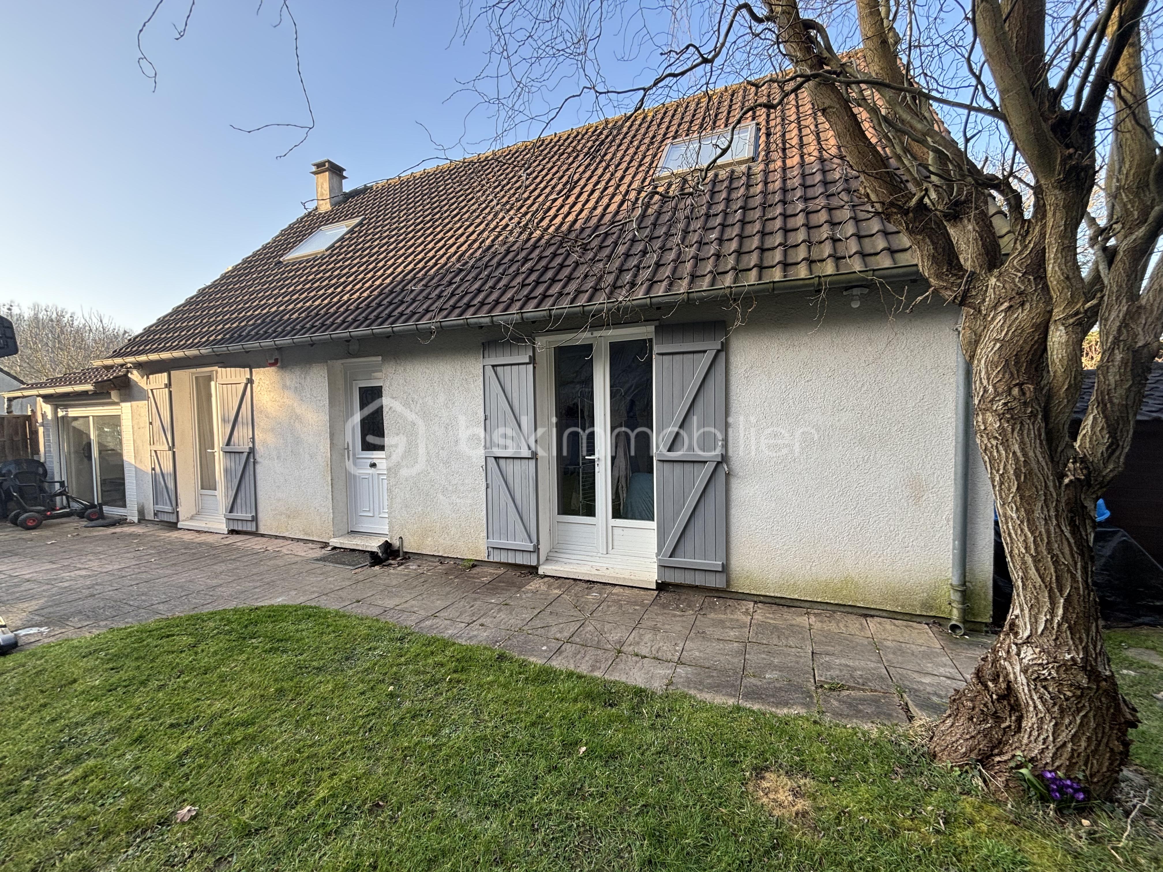 Maison traditionnelle de 133 m² - tempImageQovbWR.png