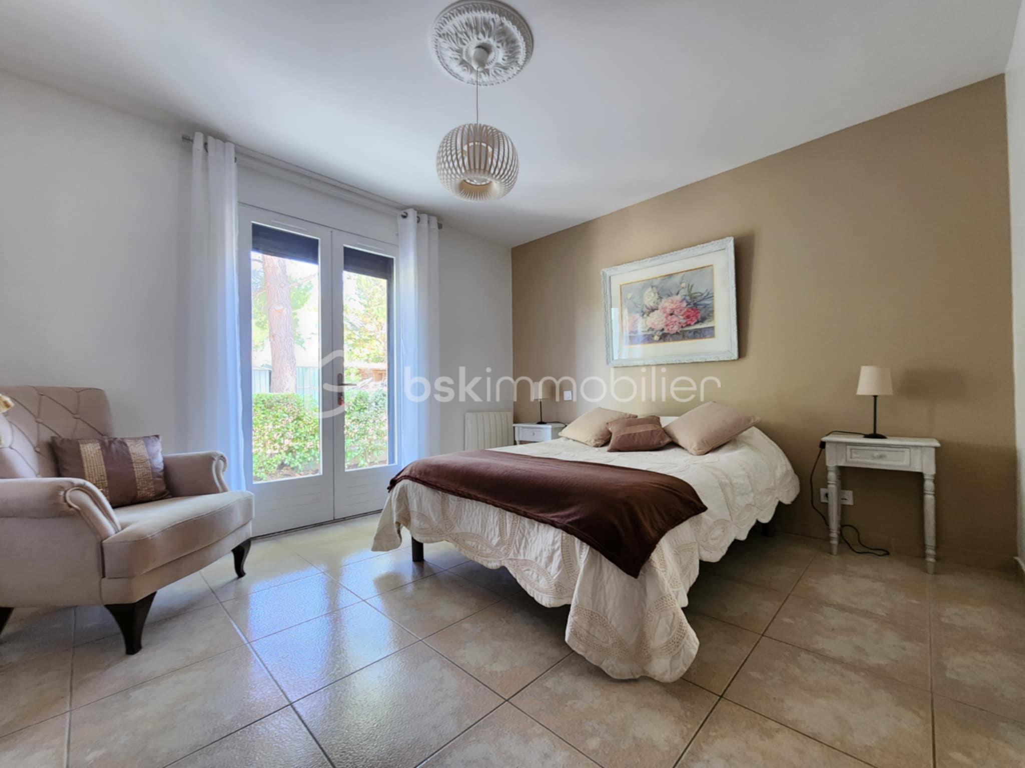 Maison de 188 m² - 7c8f3e49-6bdd-4ef8-a27d-db1b147a04cc.jpg
