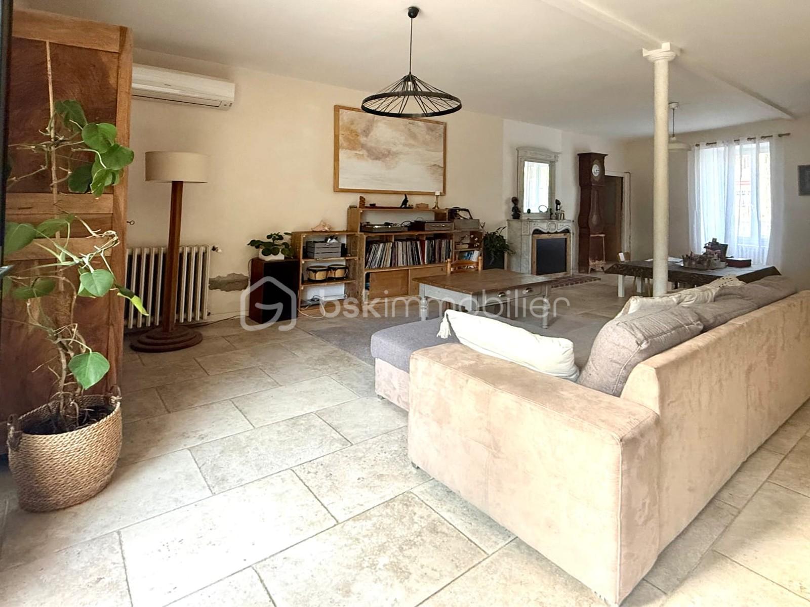 EMILIE BROCHE BSK IMMOBILIER VENTE MAISON VALREAS 84600 (2).jpeg