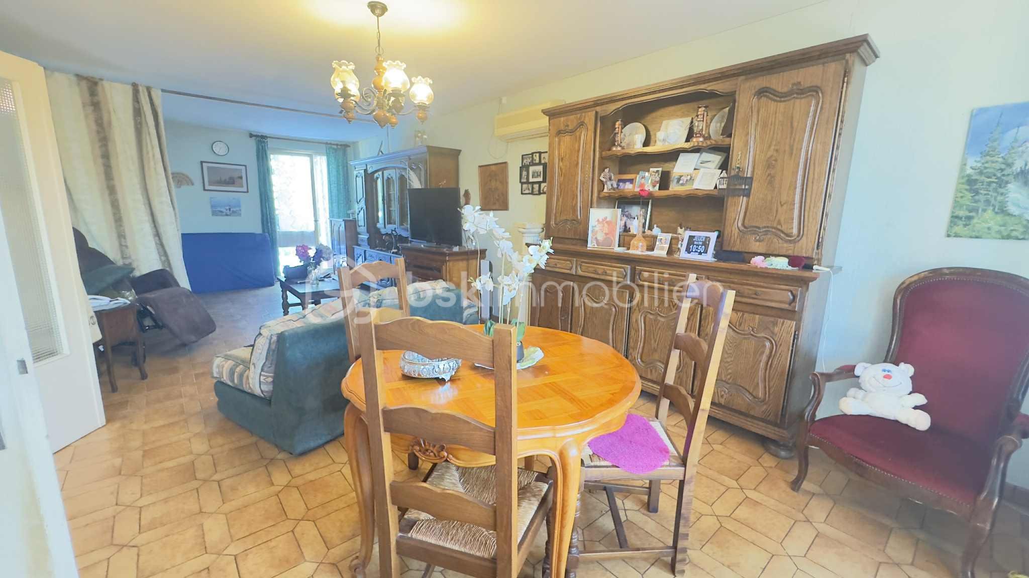 Maison traditionnelle de 100 m² - 01914fc3-7875-4d3a-9c77-8f3d37095a3f.jpeg