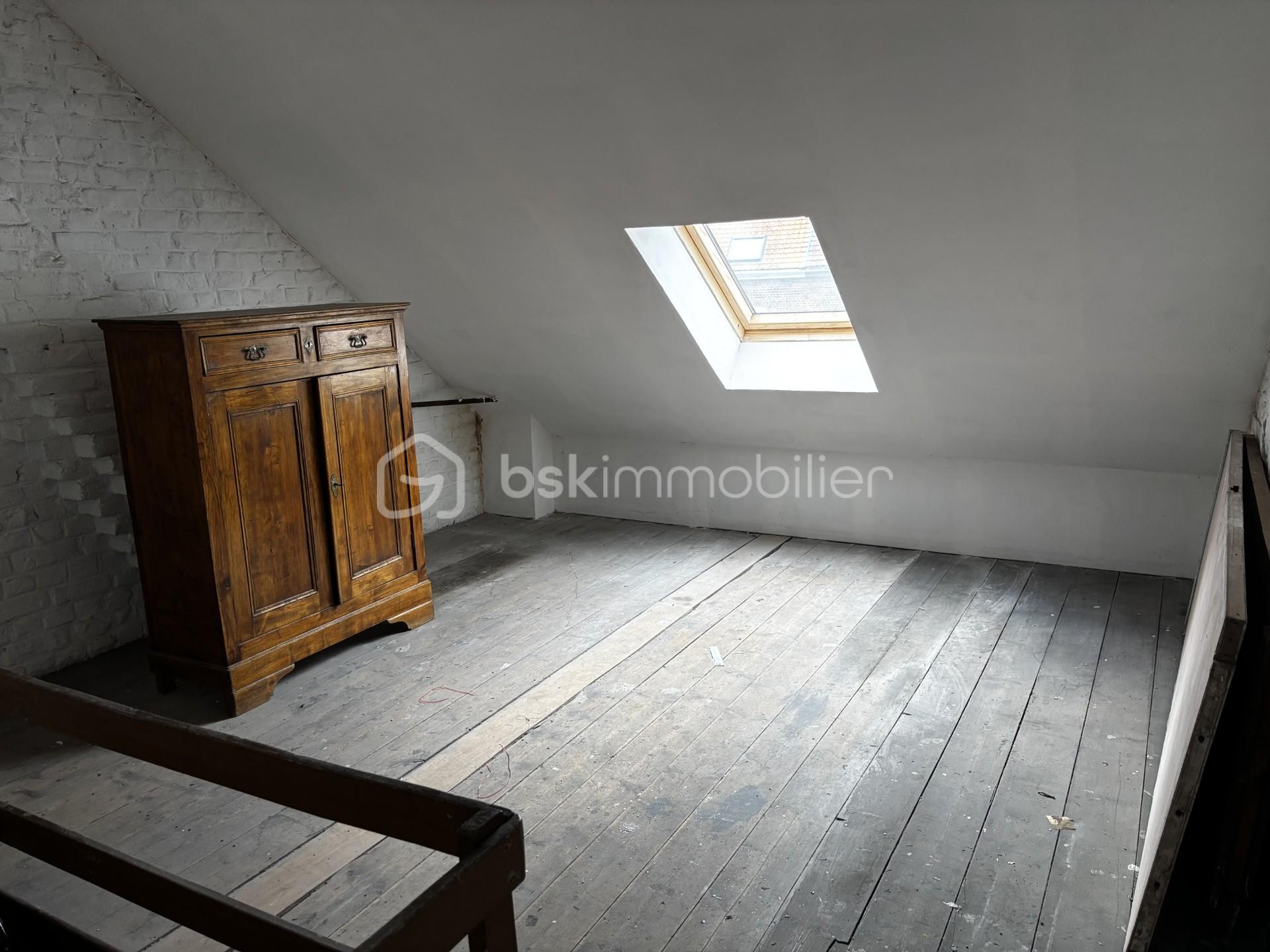 bureau.jpg