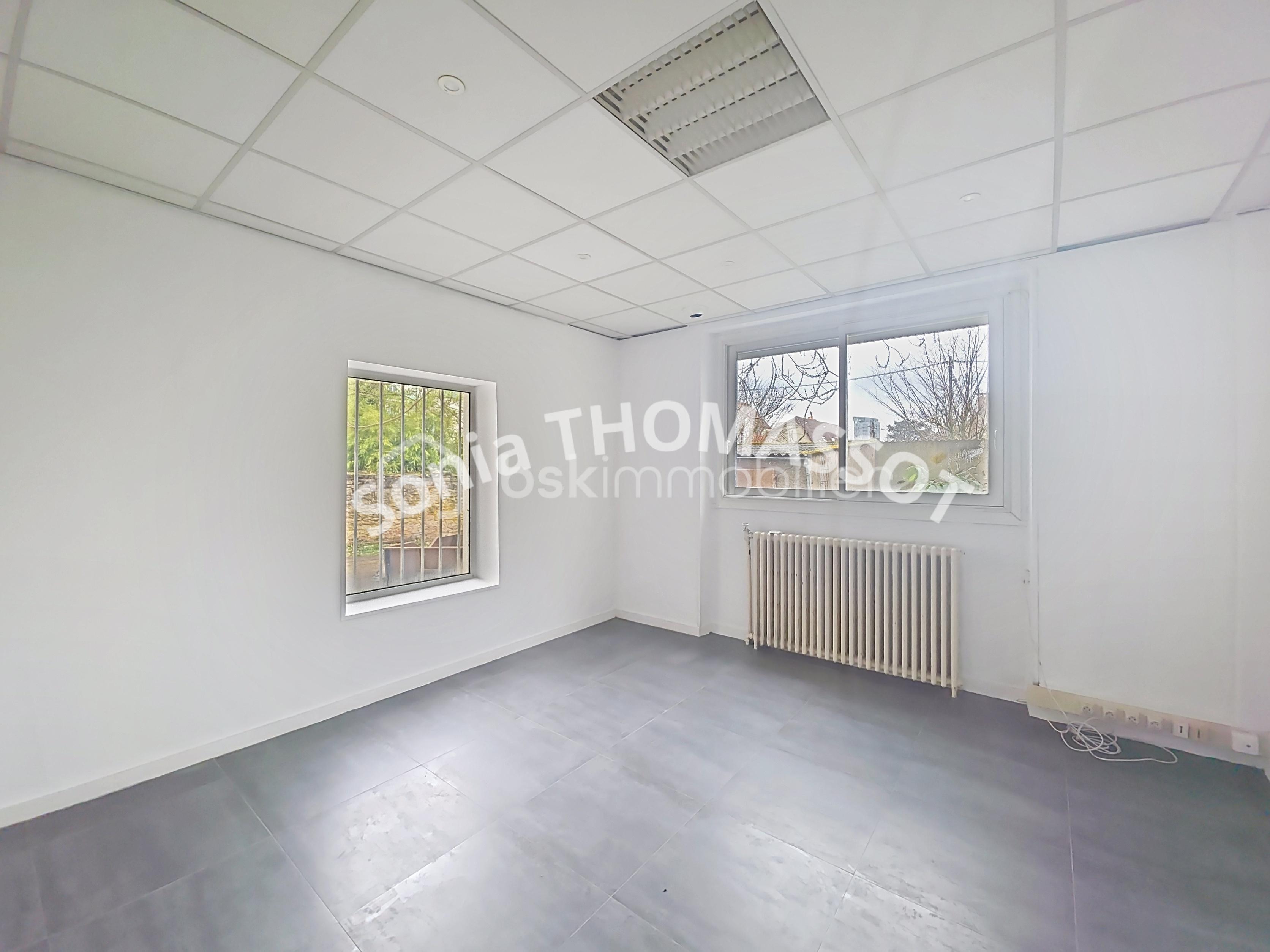 Local commercial de 81 m²