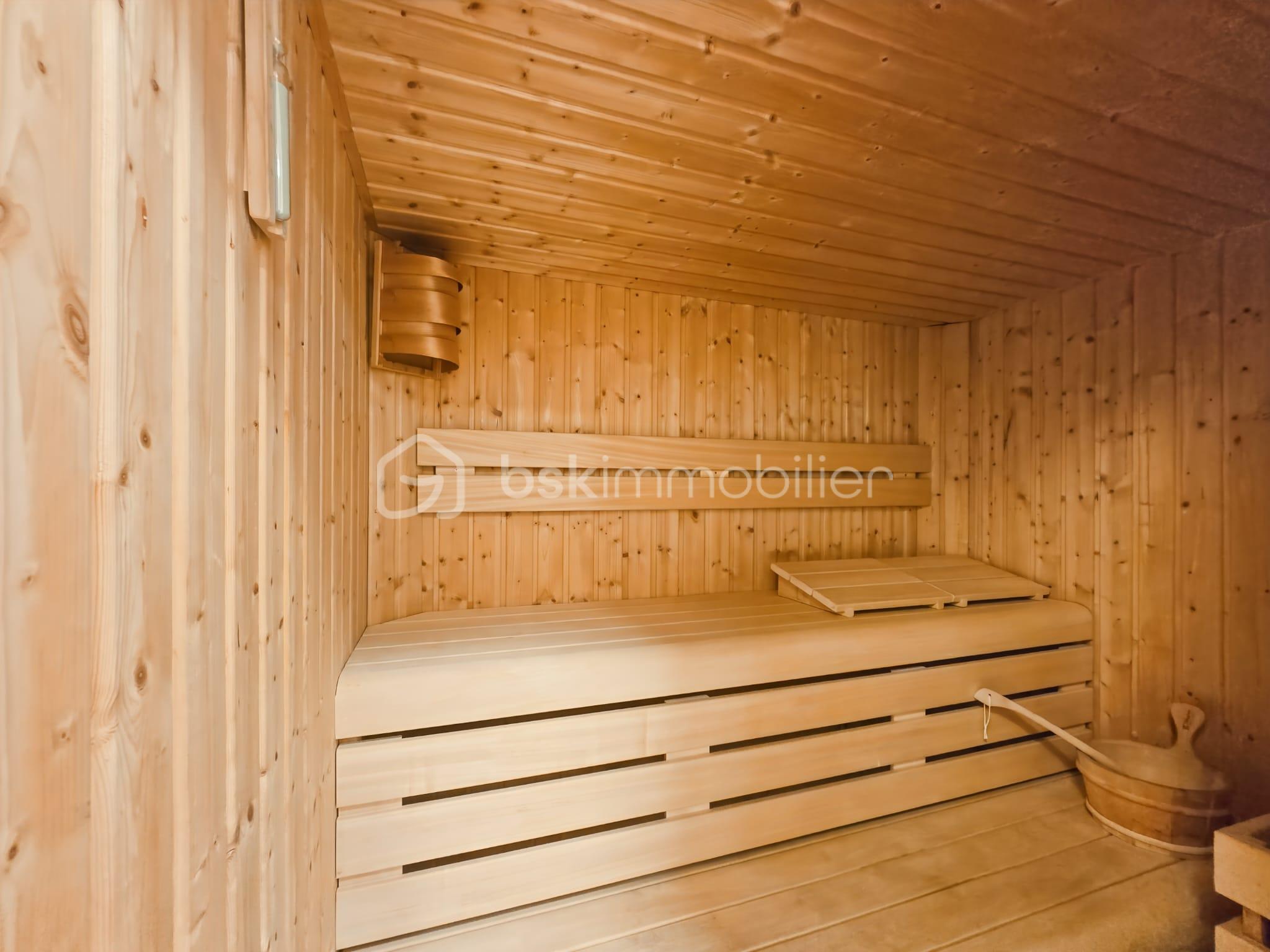 SAUNA.jpeg