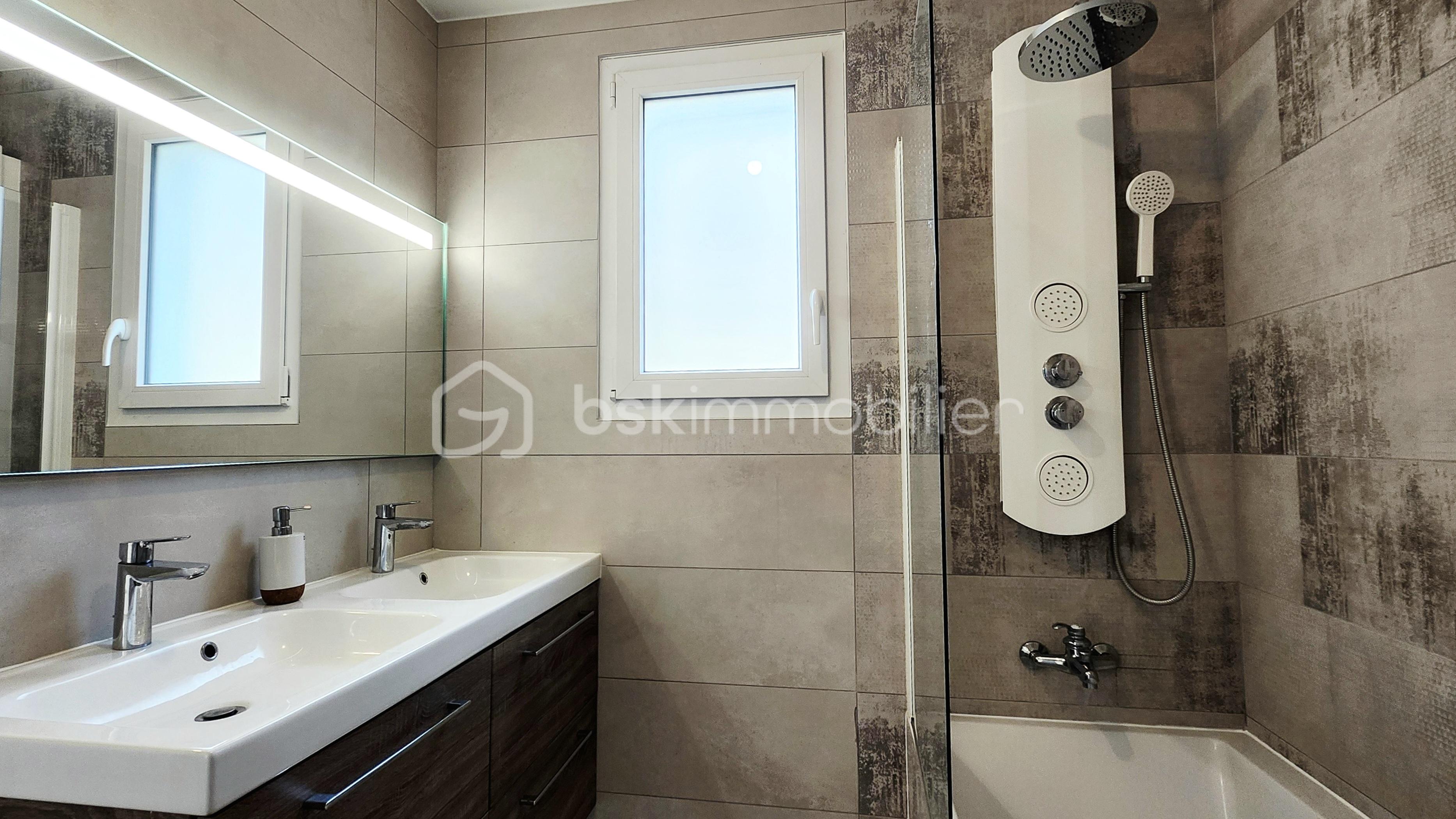 Maison contemporaine de 170 m² - 20251118_115552.jpg