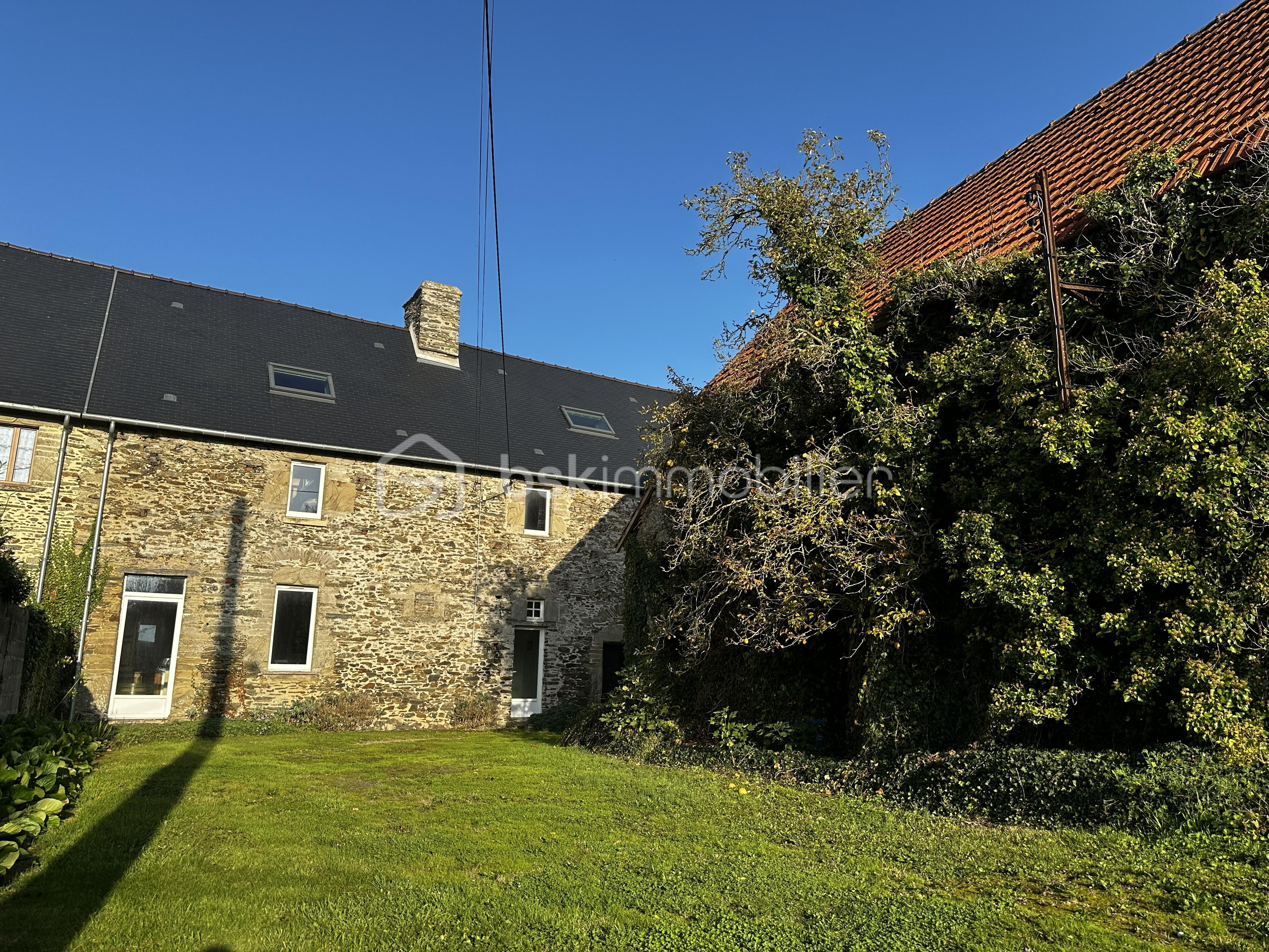 Corps de ferme de 180 m² - facade.jpg