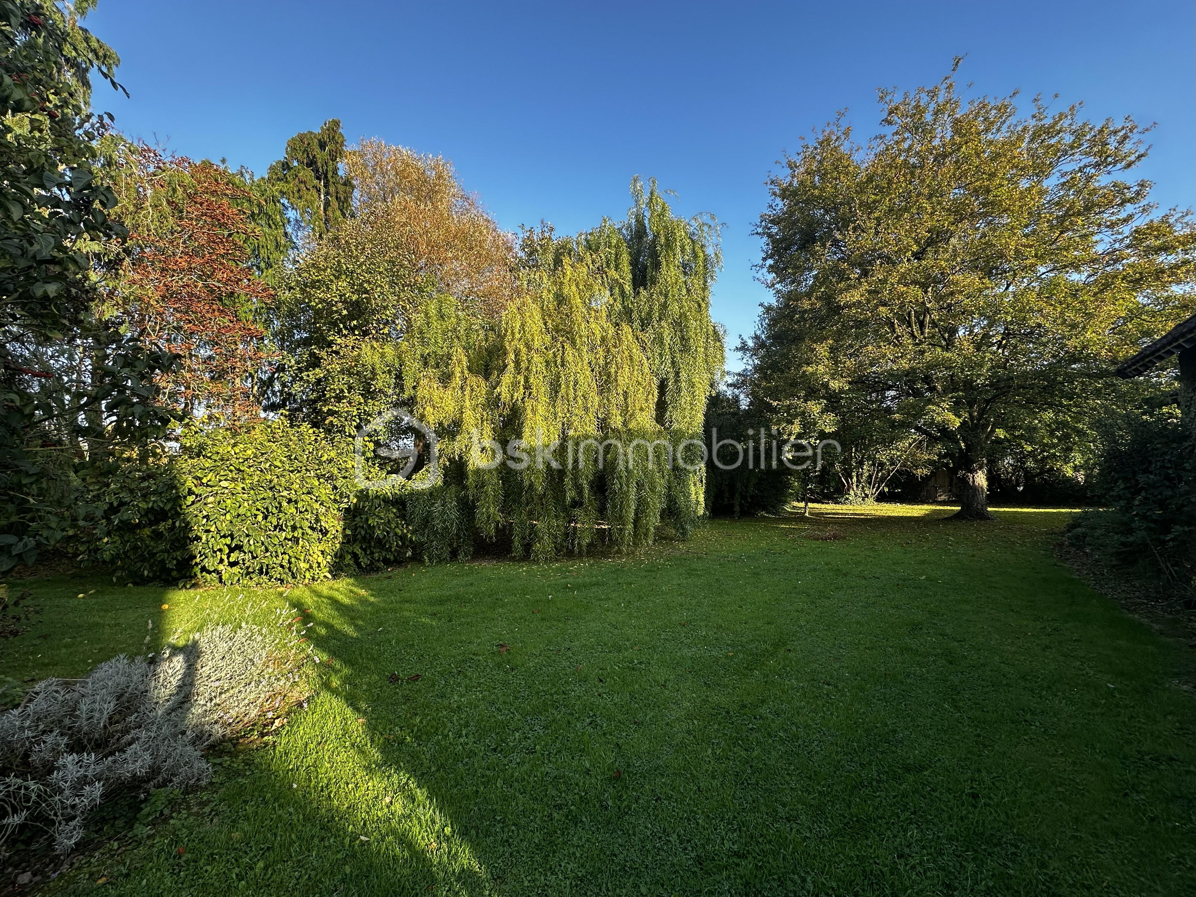 Corps de ferme de 180 m² - jardin 2.jpg