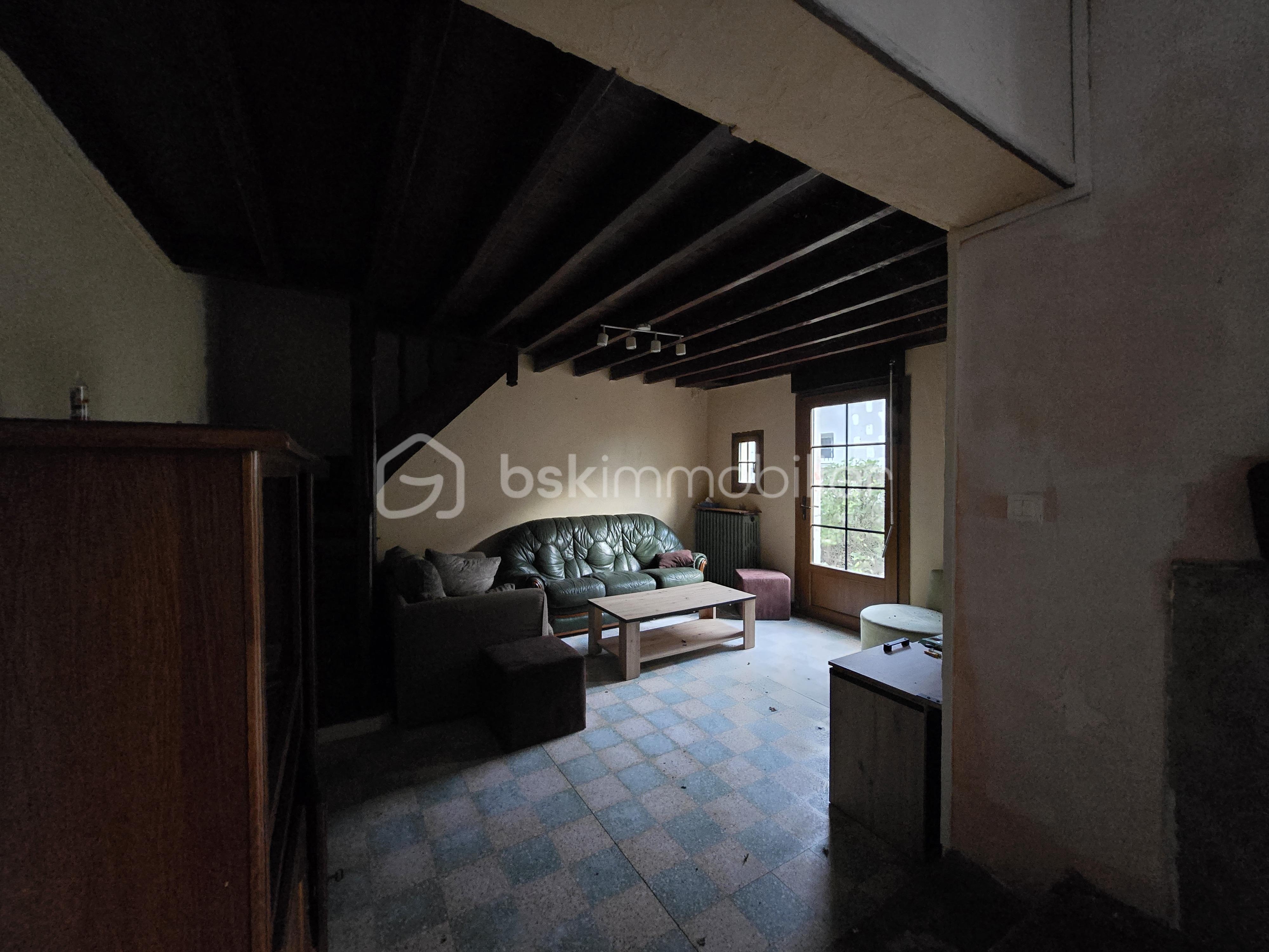 Maison de village de 99 m² - salon.jpg