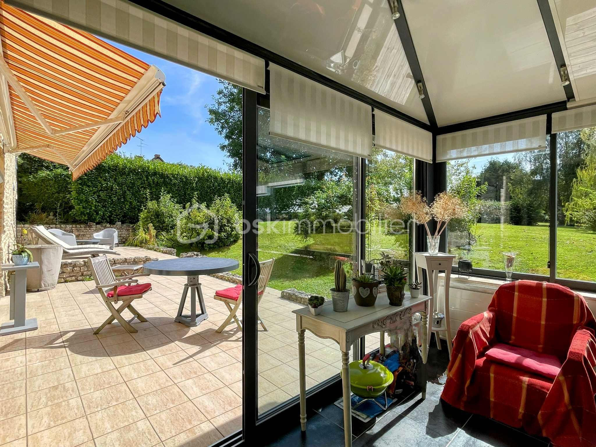 Maison en pierre de 223 m² - terr8.jpg