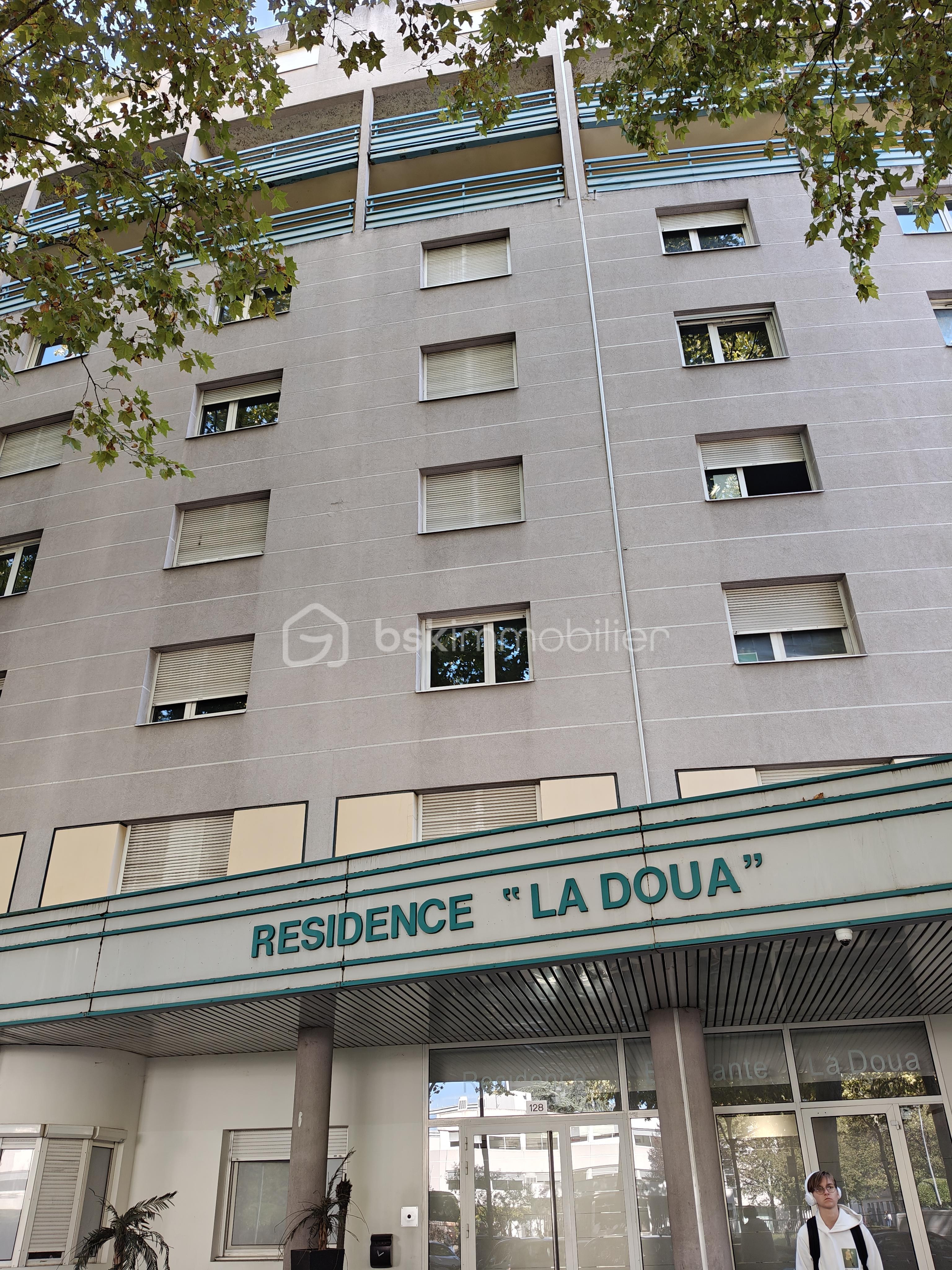 Appartement de 19 m² - photo residence.jpg
