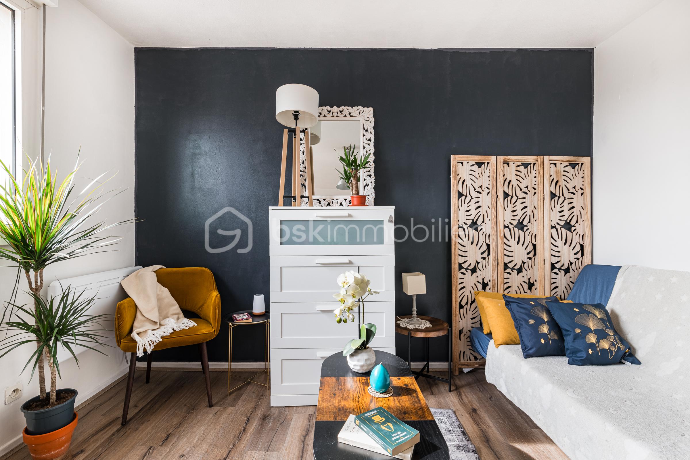 Appartement de 19 m² - SALON.jpg