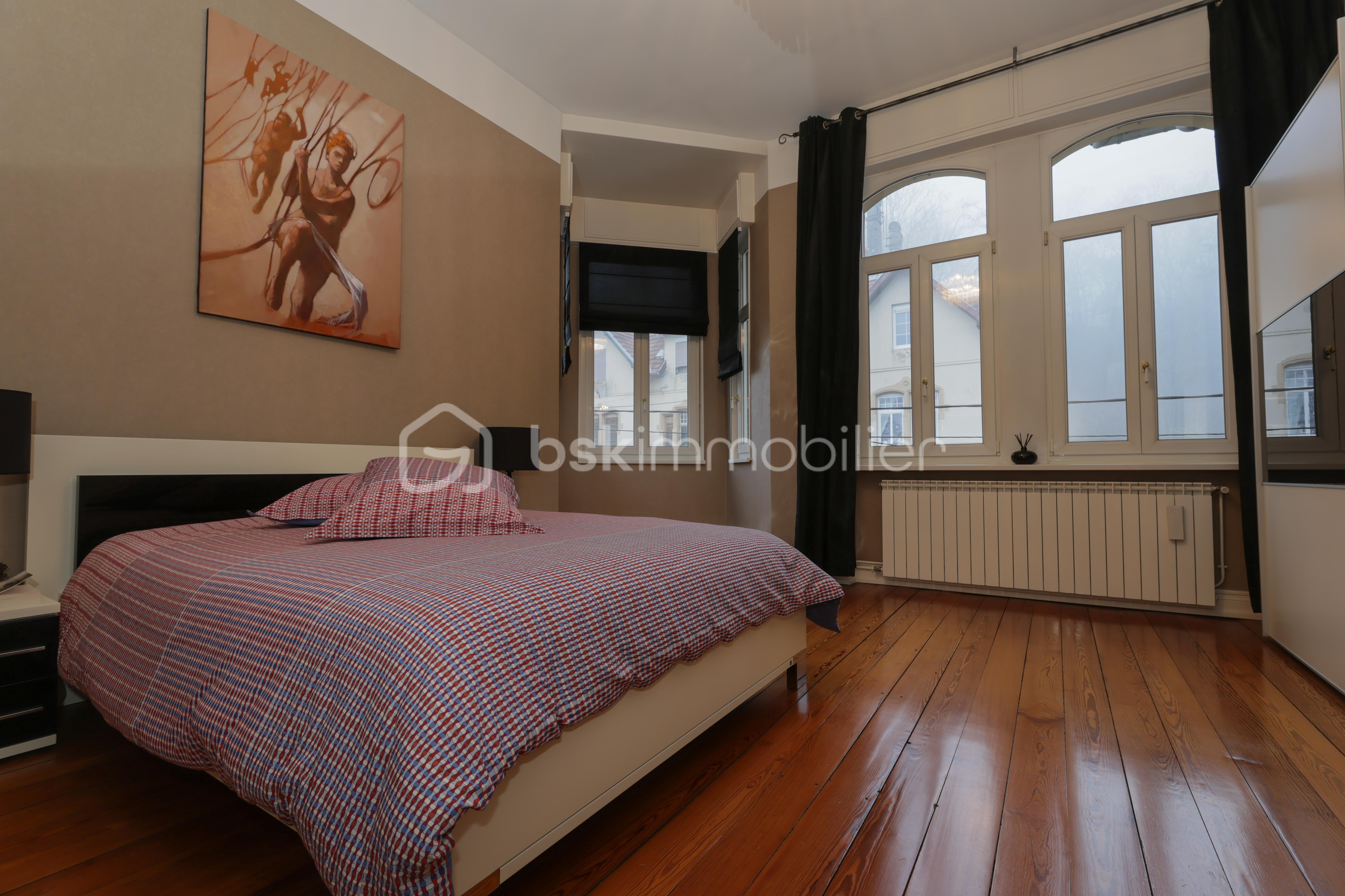Maison de maître de 300 m² - Chambre1.jpeg