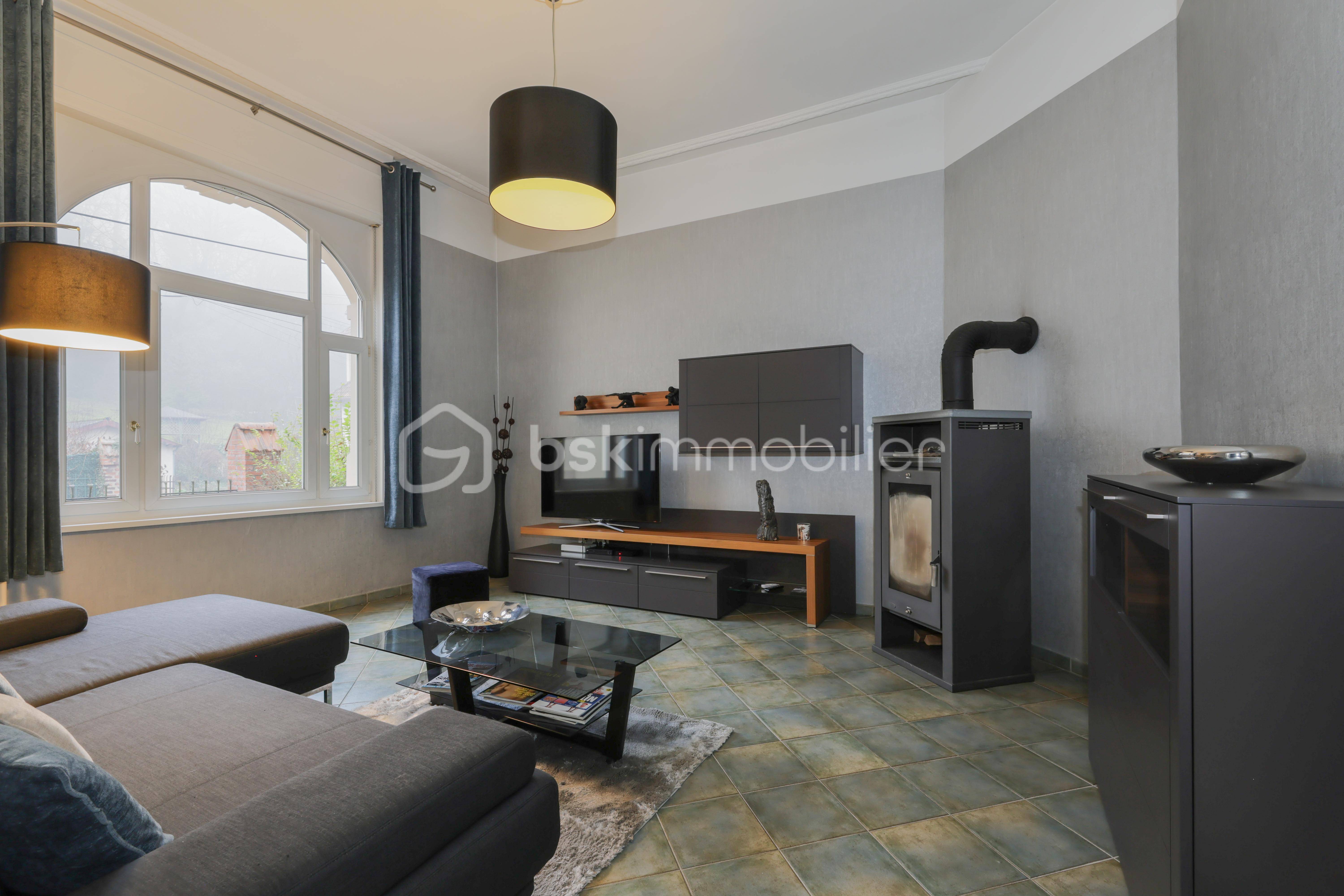 Maison de maître de 300 m² - SalonTV.jpeg