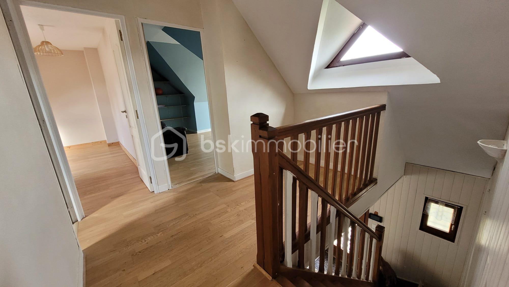 Maison traditionnelle de 150 m² - IMG-20250916-WA0011.jpg
