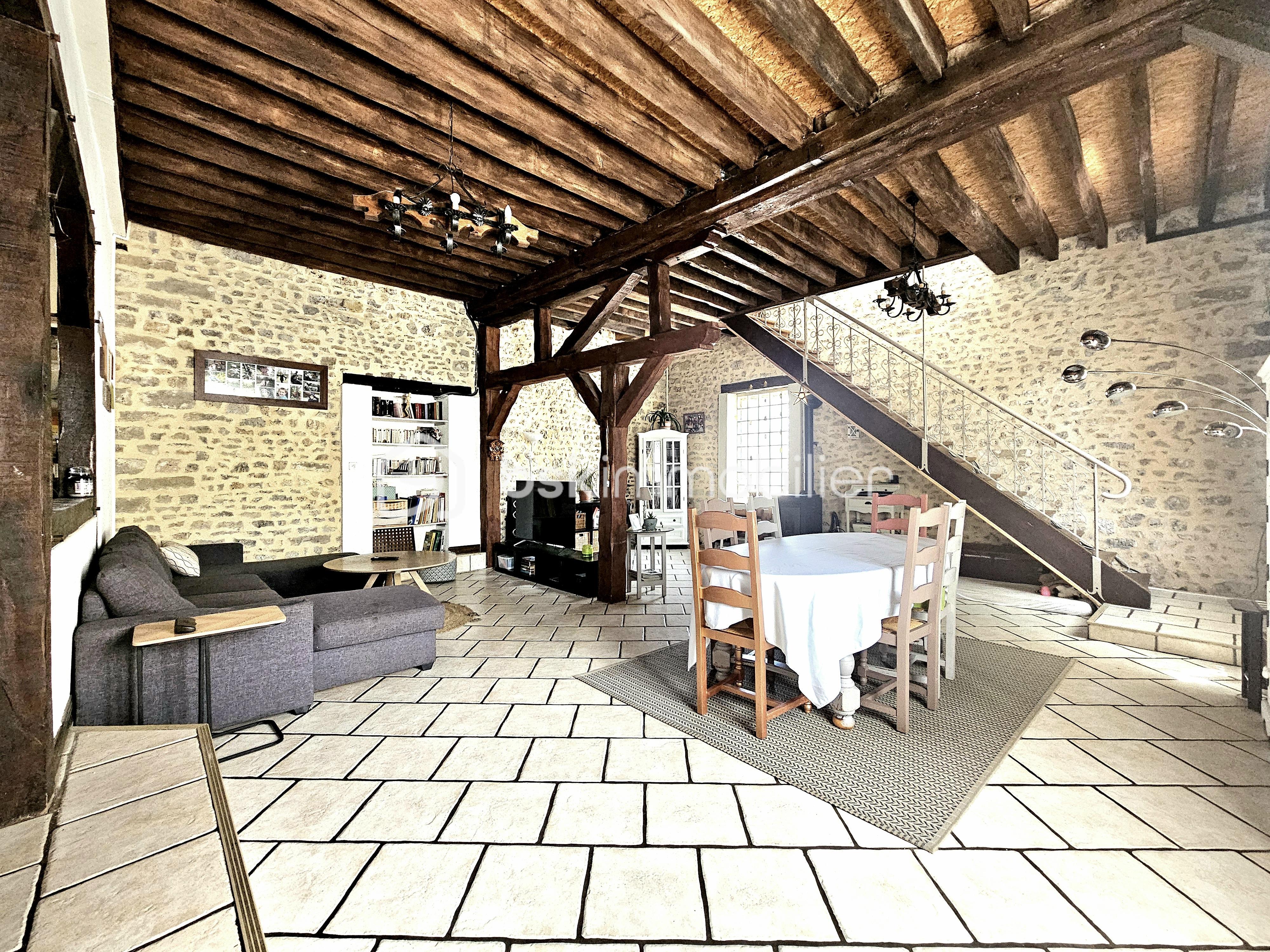 Maison en pierre de 133 m² - NO4.jpg