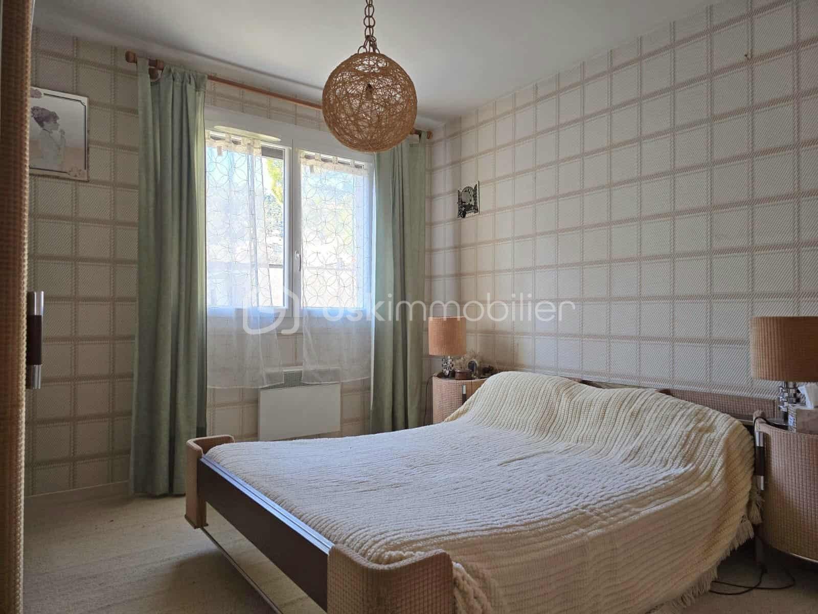 Maison de 127 m² - 89c31138-7408-4e67-a617-725fbc469872.jpg