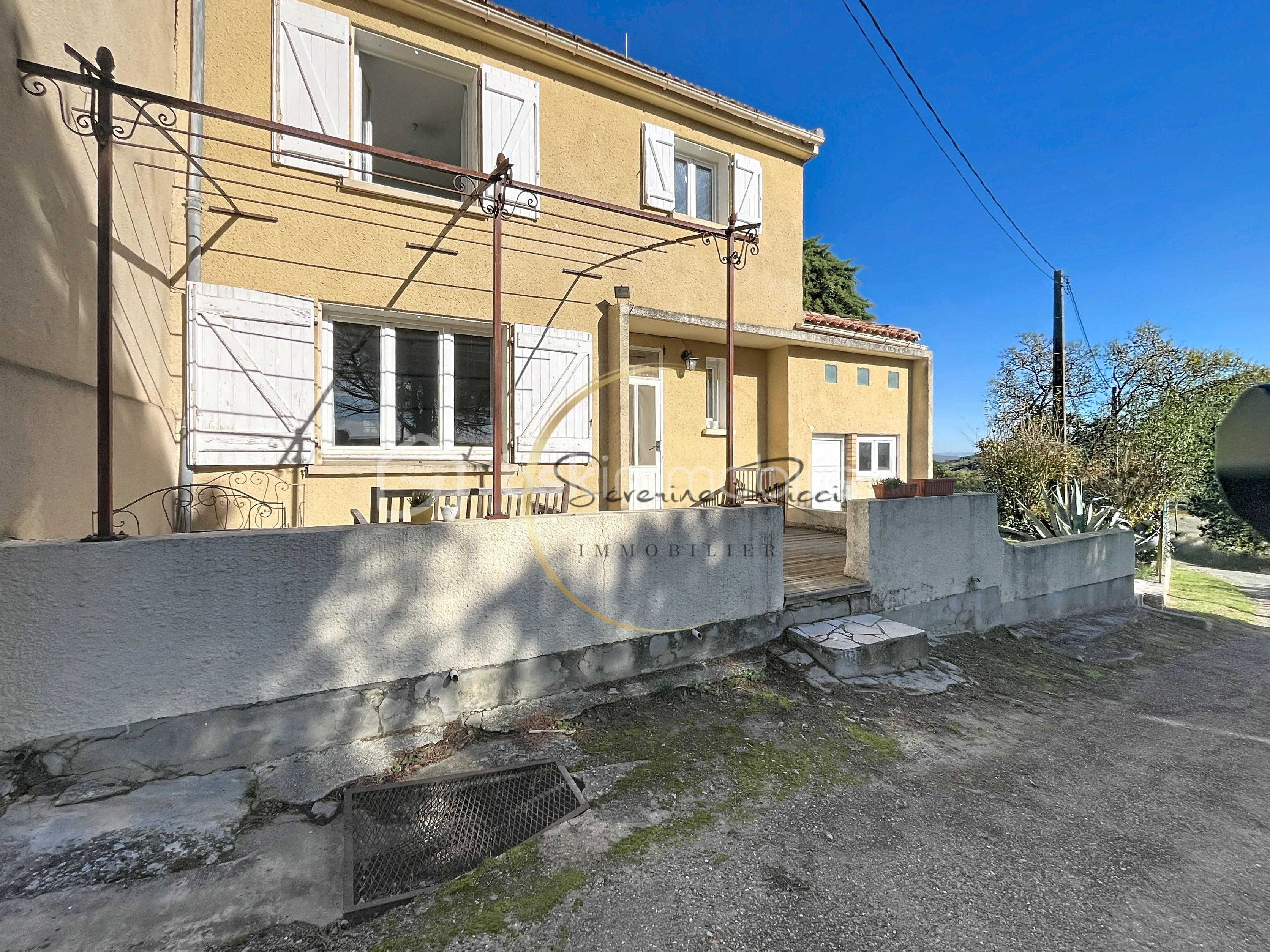 Domaine de 120 m² - FACADE GITE.jpg