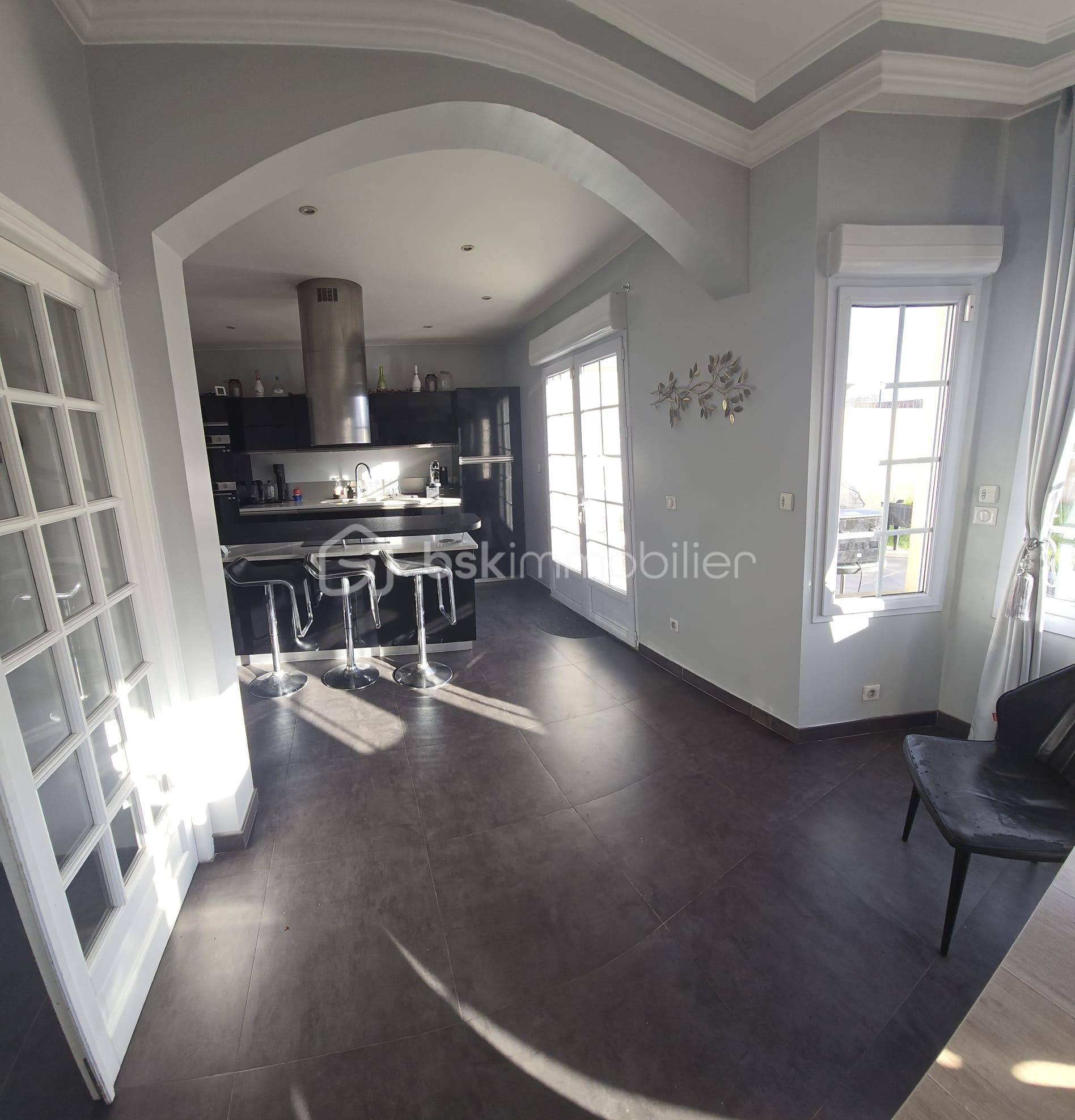 Maison de 170 m² - cff418a5-425c-4773-a1c0-ac9a3064fce0.jpeg