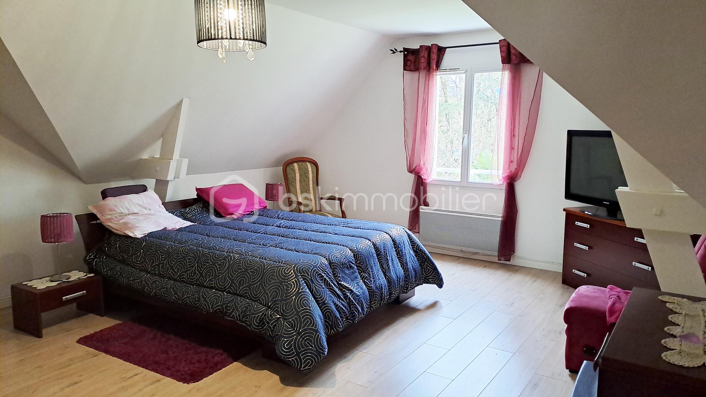 13 ETAGE CHAMBRE A 102910.jpg