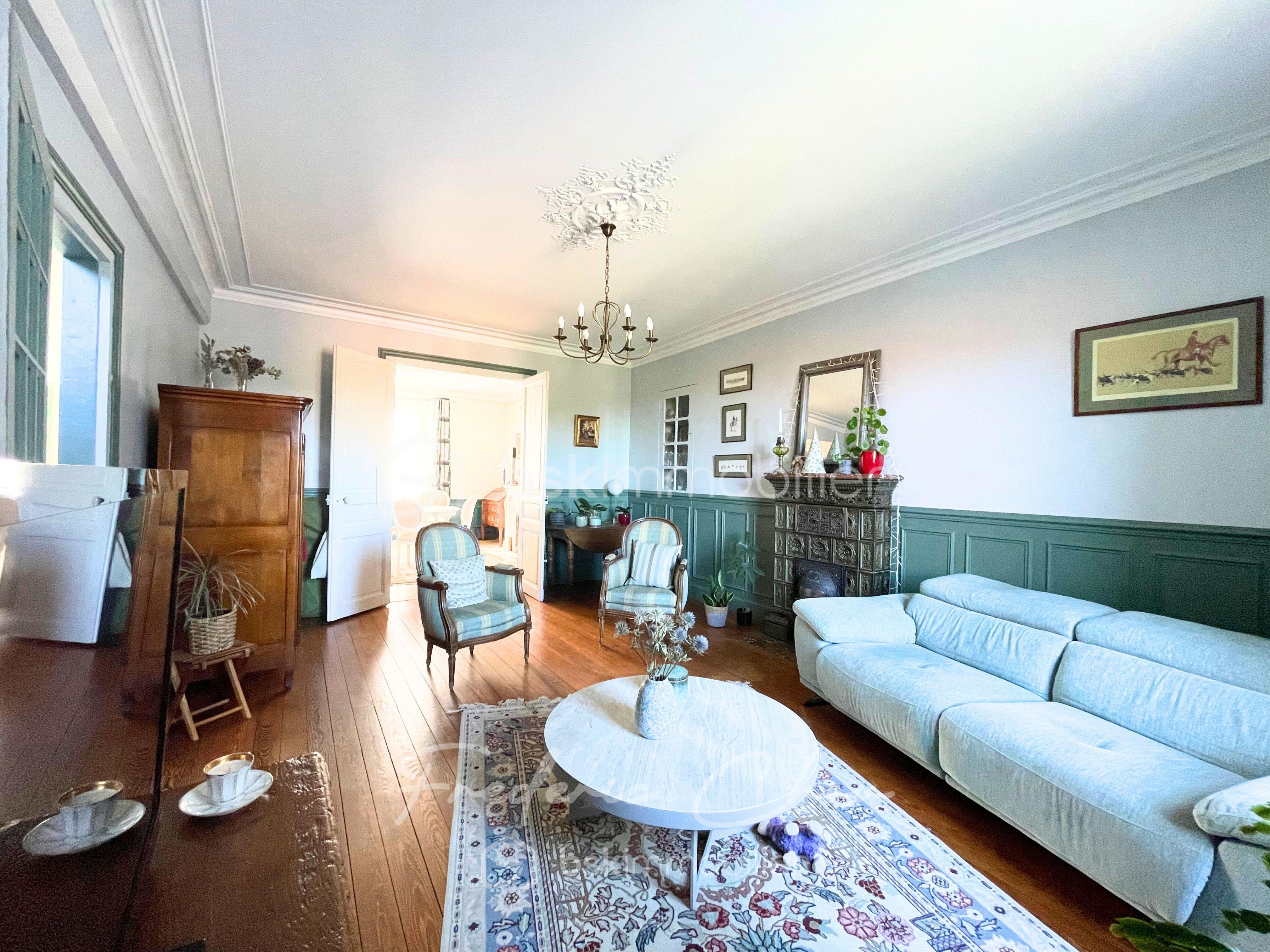 Maison de 218 m² - 4.jpg